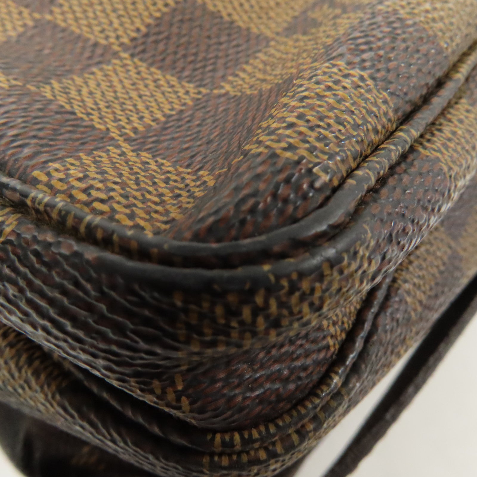 LOUIS VUITTON Damier Naviglio金扣肩背袋