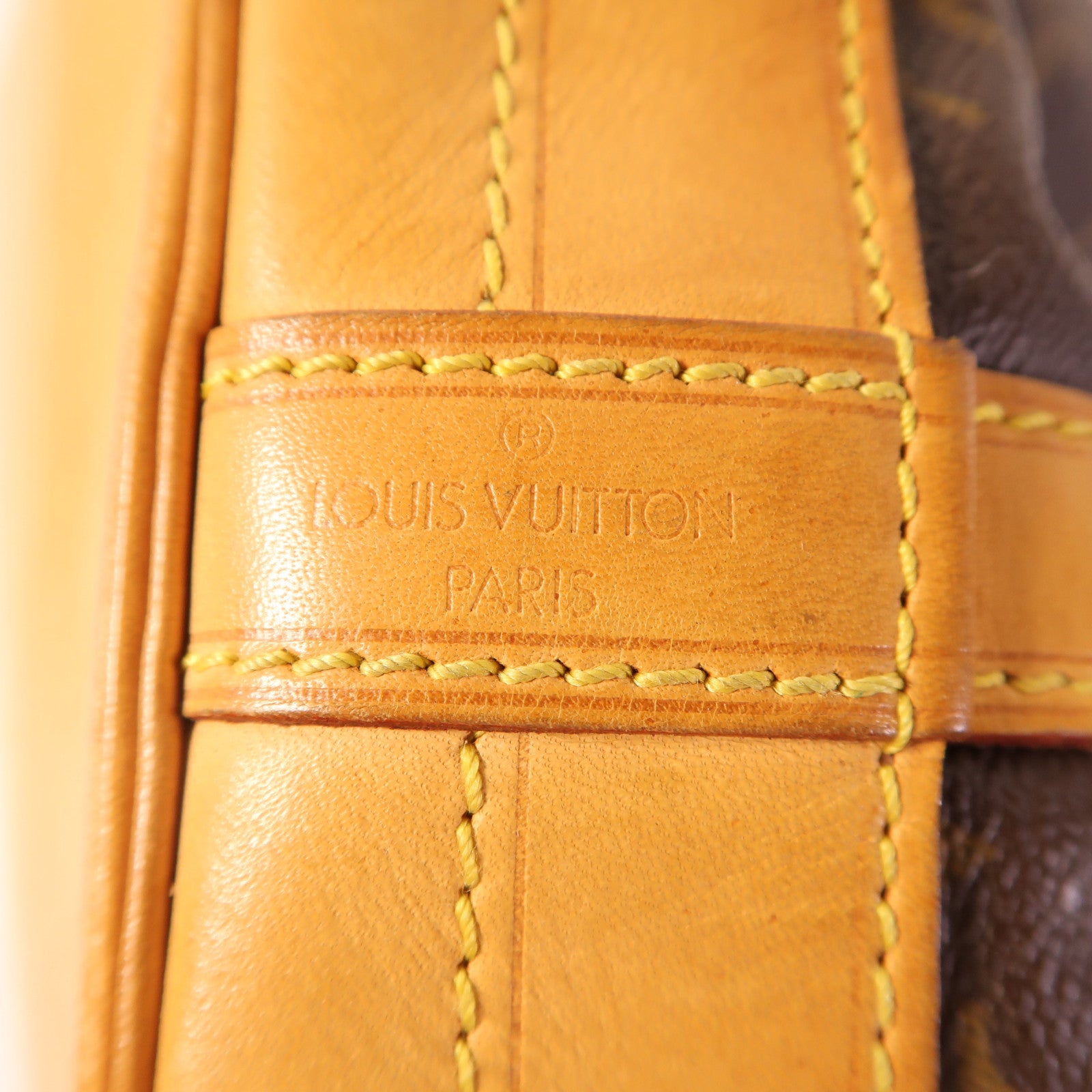 LOUIS VUITTON Monogram Noe金扣肩背袋