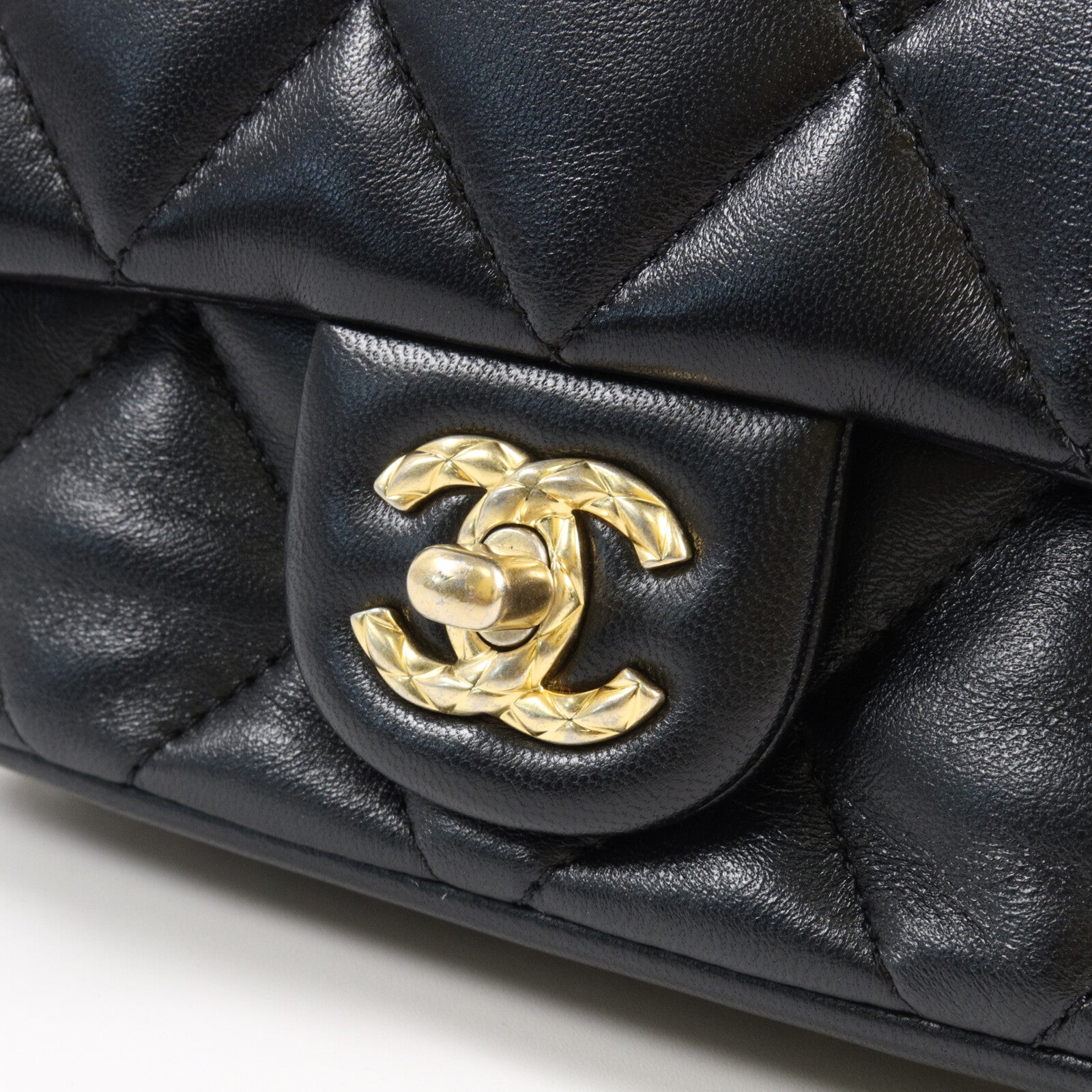 CHANEL 羊皮皮革CoCo Flap Bag鏈帶肩背袋