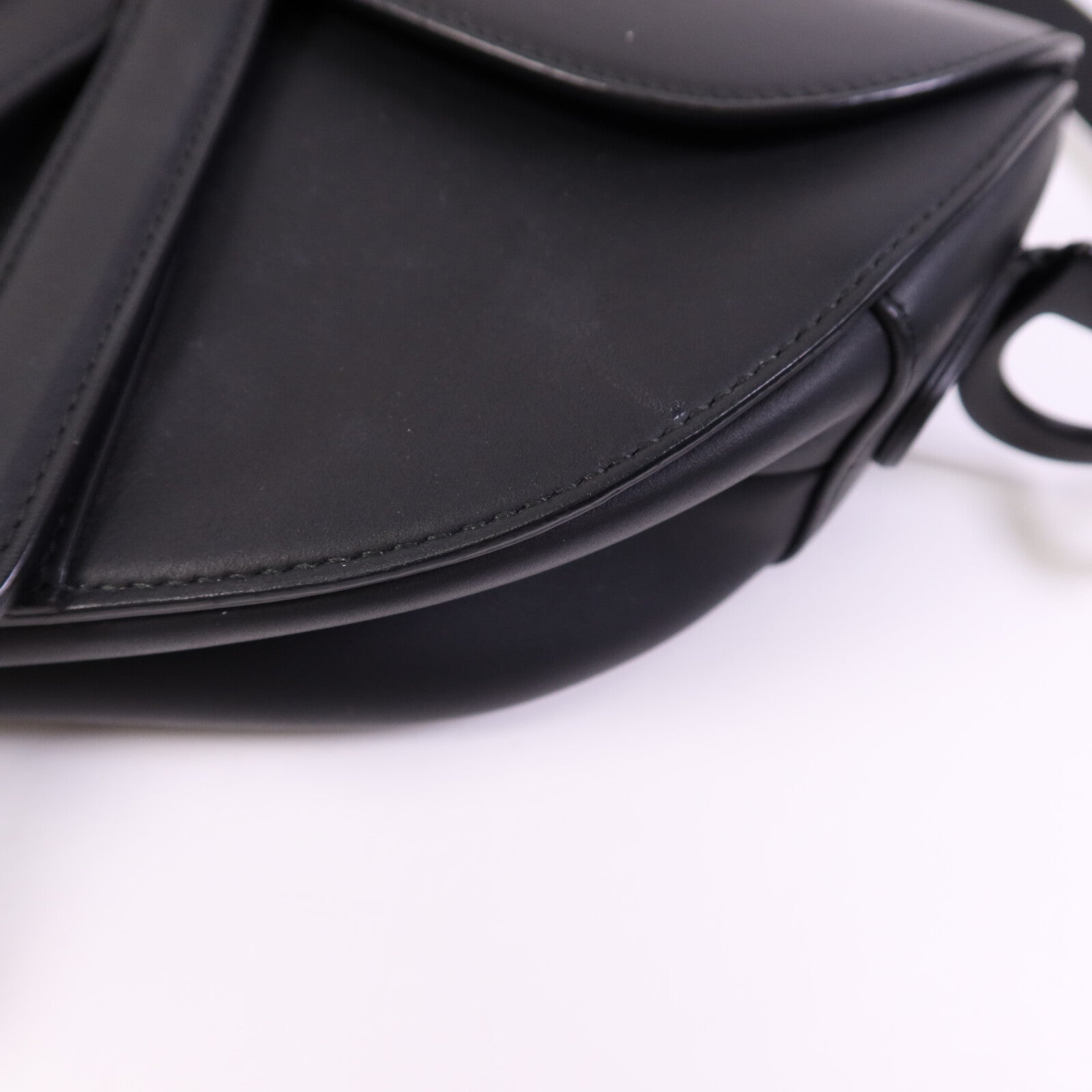 Dior 牛皮皮革Saddle Medium肩背袋