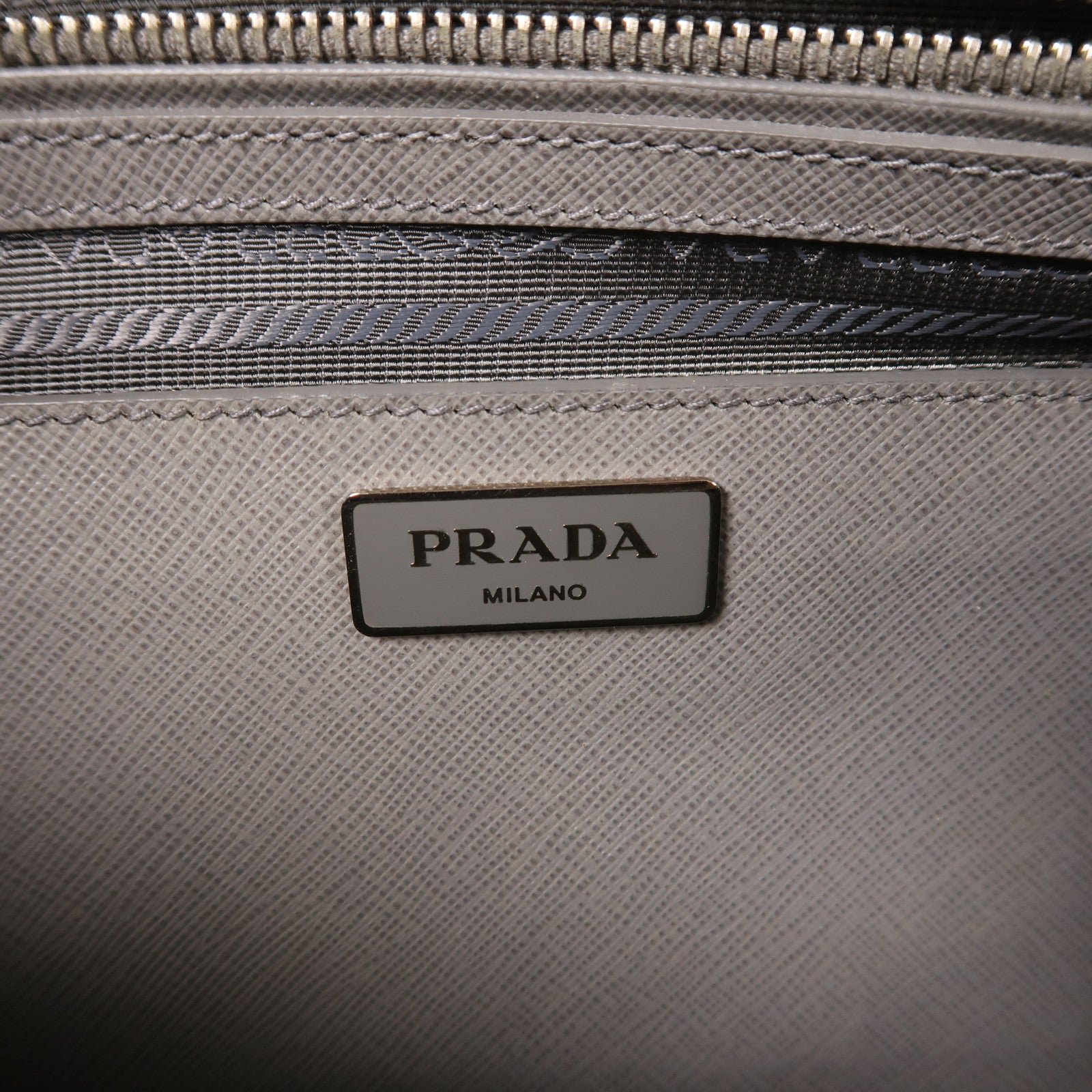 PRADA 牛皮皮革Killer Bag銀扣手挽肩背兩用袋