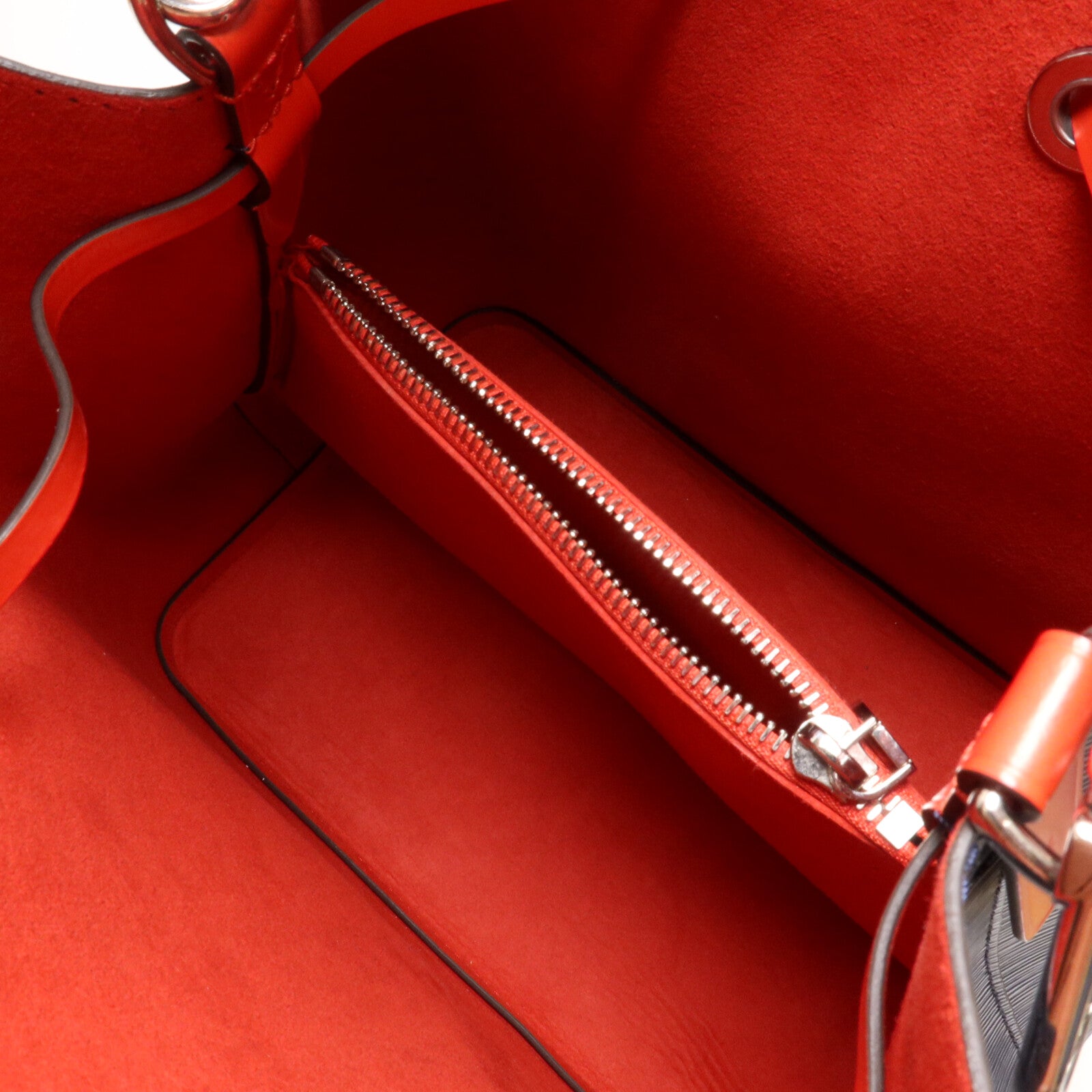 LOUIS VUITTON Epi Neo Noe MM手挽肩背兩用袋