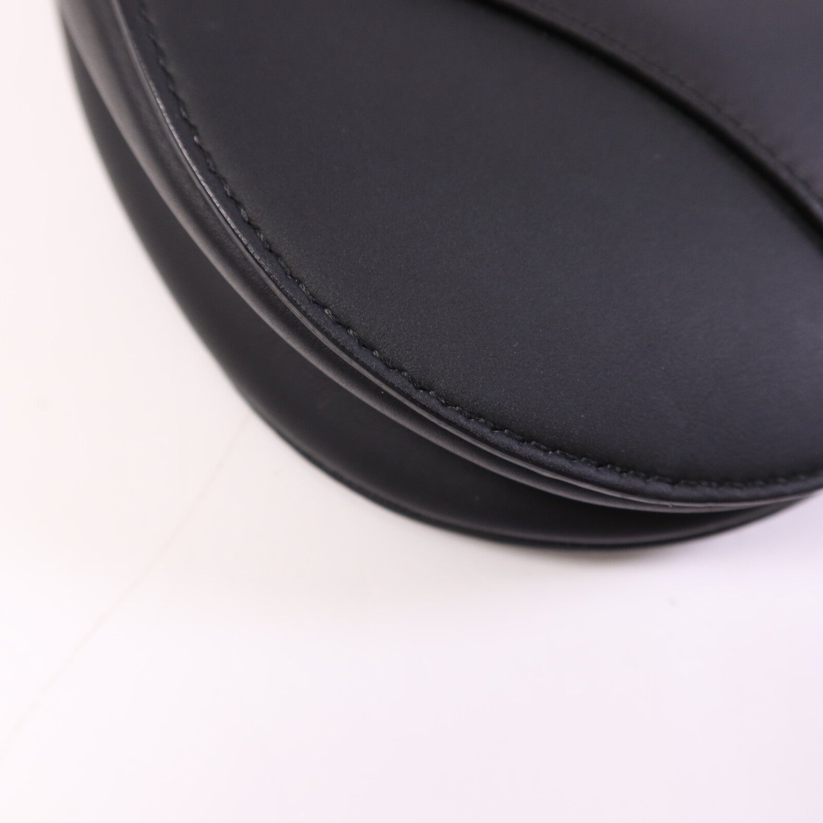 Dior 牛皮皮革Saddle Medium肩背袋