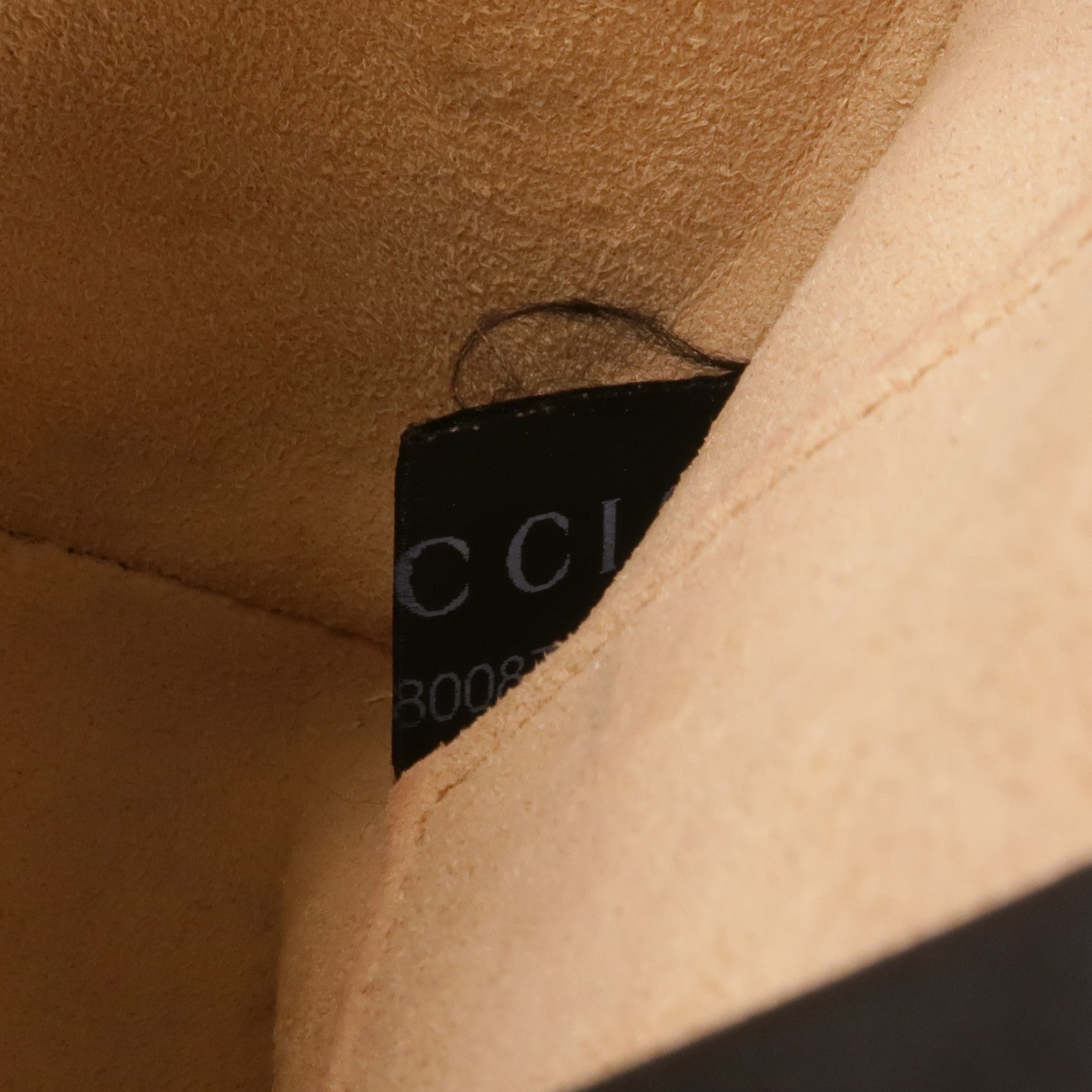 GUCCI 【激減優惠】牛皮皮革Padlock Small金扣鏈帶肩背袋