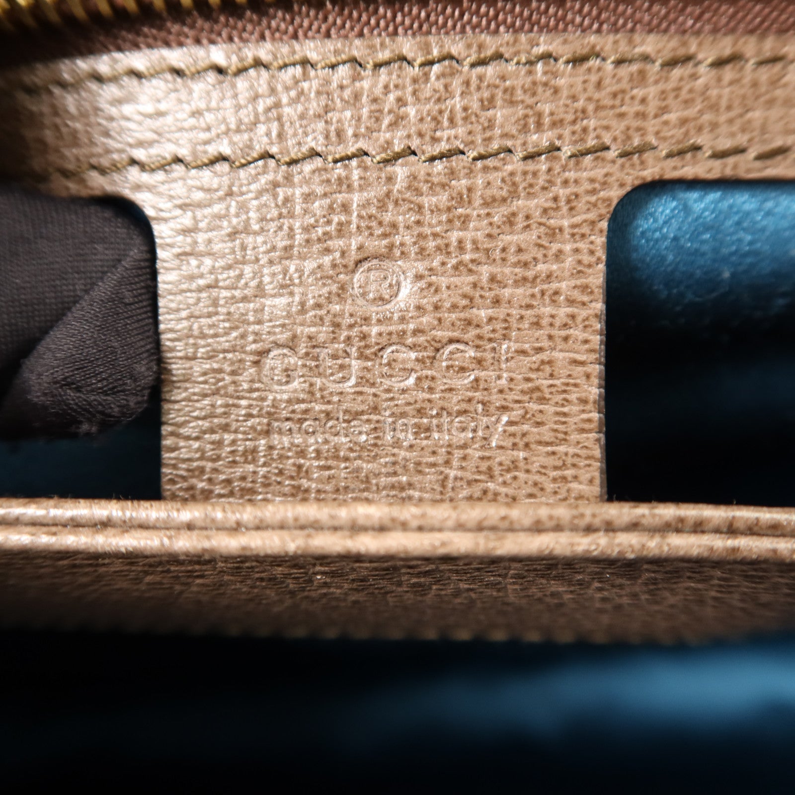GUCCI 塗層帆布Ophidia金扣鏈帶肩背袋
