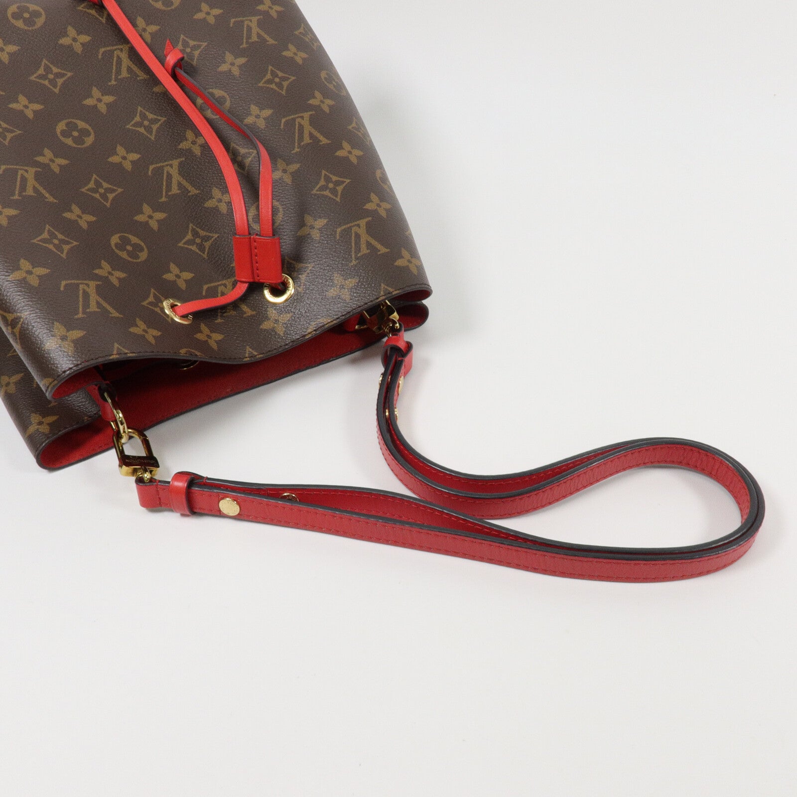 LOUIS VUITTON Monogram Neo Noe Bucket Bag肩背袋
