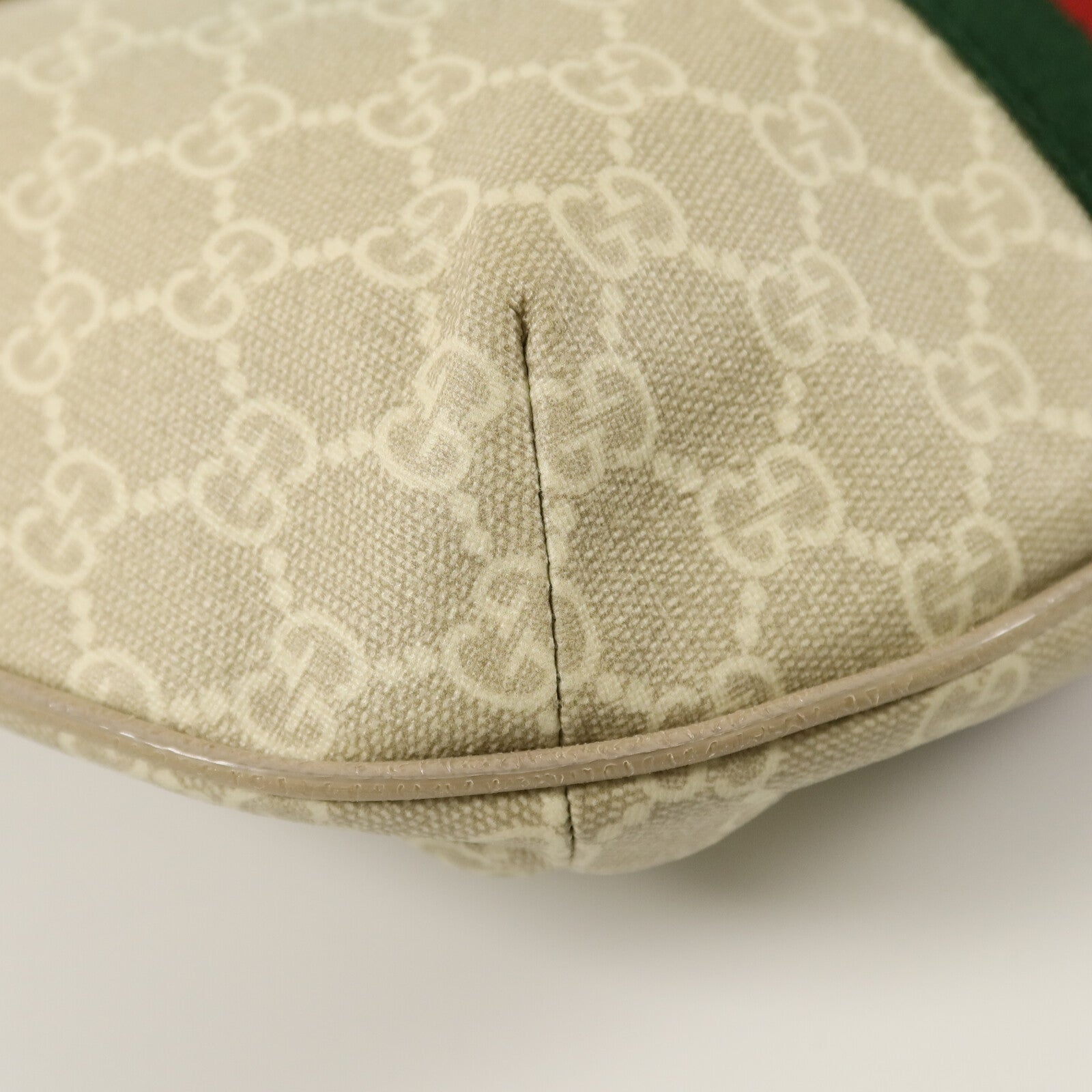 GUCCI 塗層帆布Ophidia Medium肩背袋
