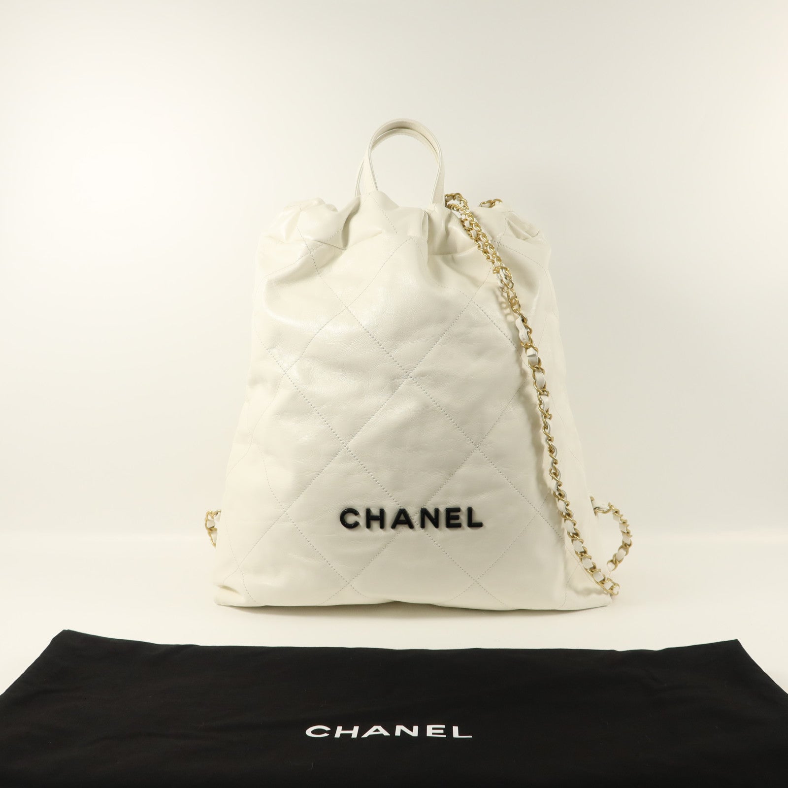 CHANEL 牛皮皮革Chanel 22 Backpack背包