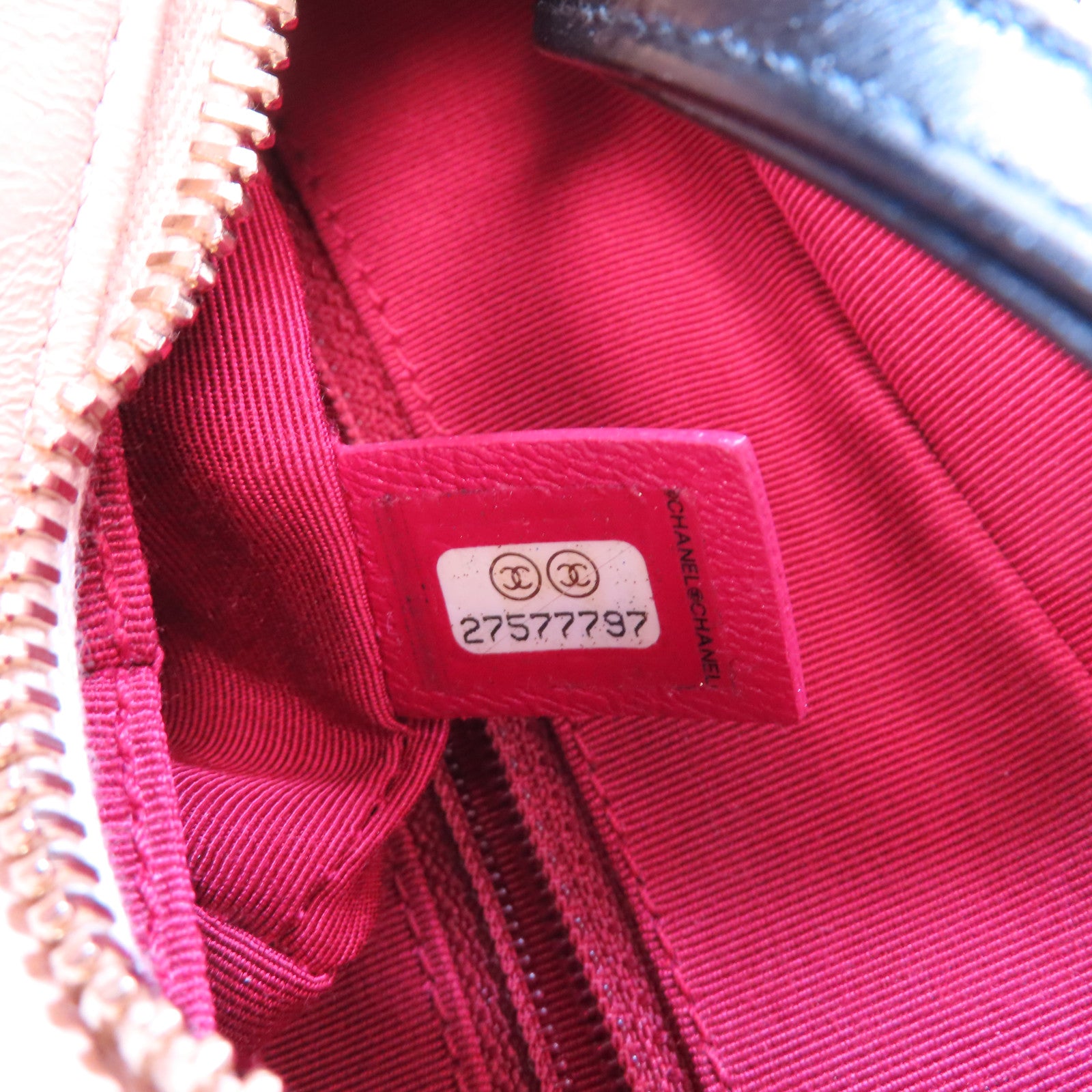 CHANEL 牛皮皮革Small Gabrielle金扣/銀扣鏈帶肩背袋粉紅色/黑色