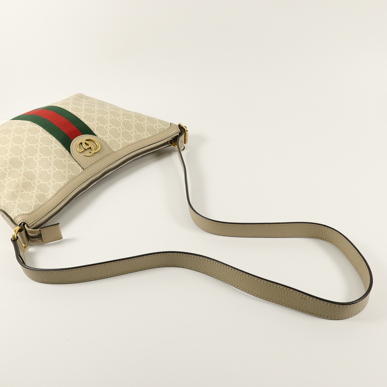 GUCCI 塗層帆布Ophidia Medium肩背袋