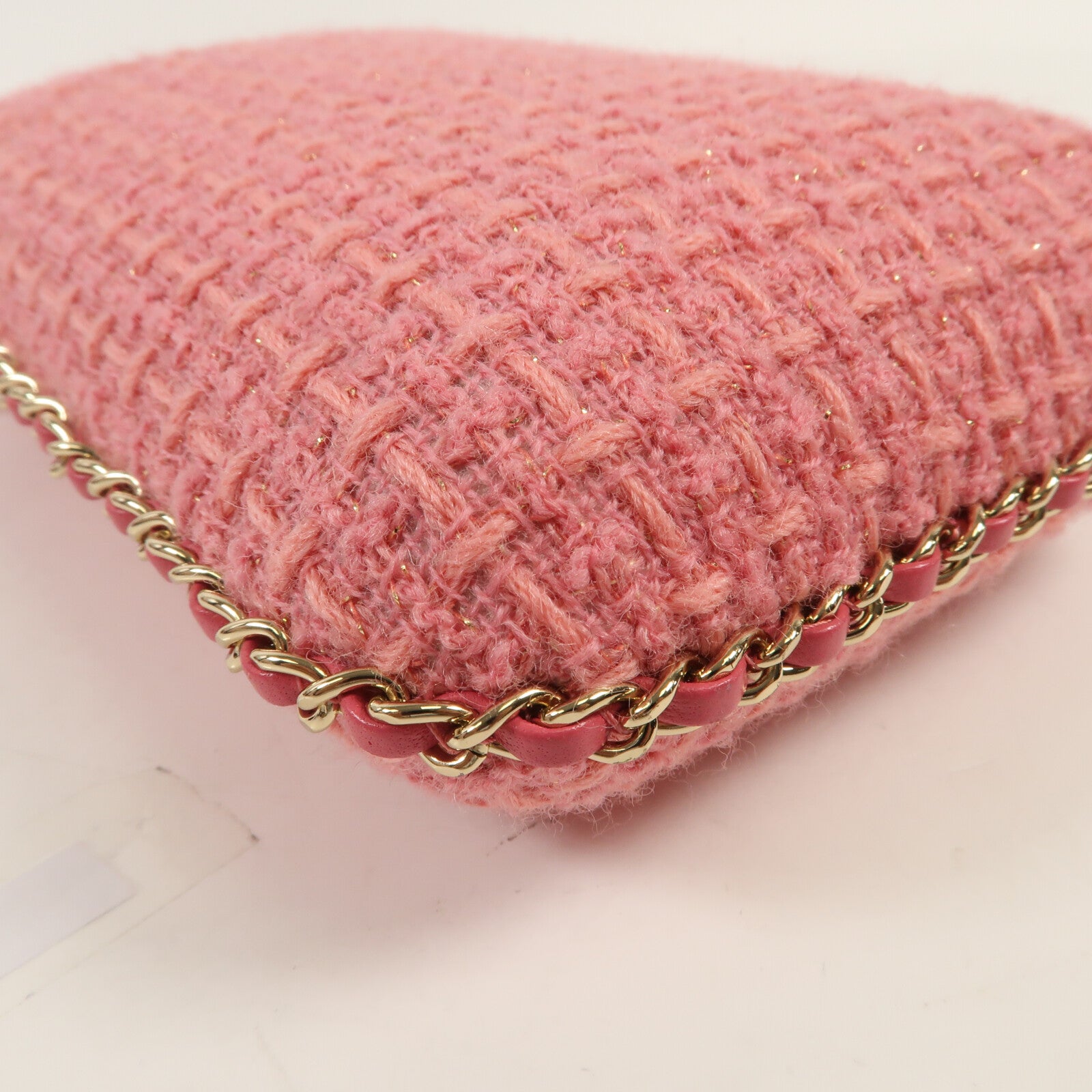 CHANEL 斜紋軟呢Phone Bag金扣鏈帶肩背袋