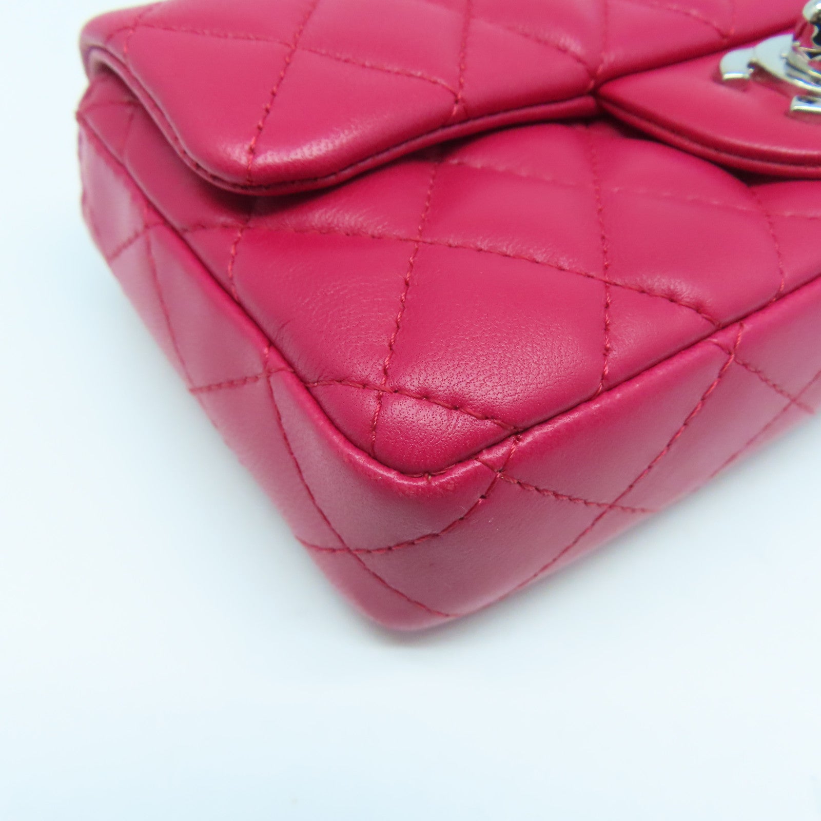 CHANEL 【激減優惠】菱格羊皮皮革Chain Shoulder Bag銀扣鏈帶肩背袋桃紅色