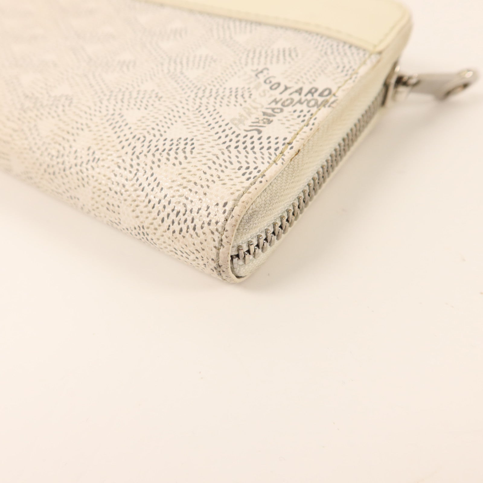 GOYARD 【激減優惠】塗層帆布/牛皮皮革Matignon GM Wallet銀扣拉長鏈錢包