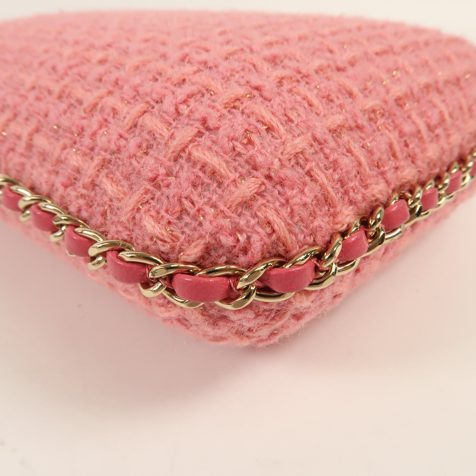 CHANEL 斜紋軟呢Phone Bag金扣鏈帶肩背袋