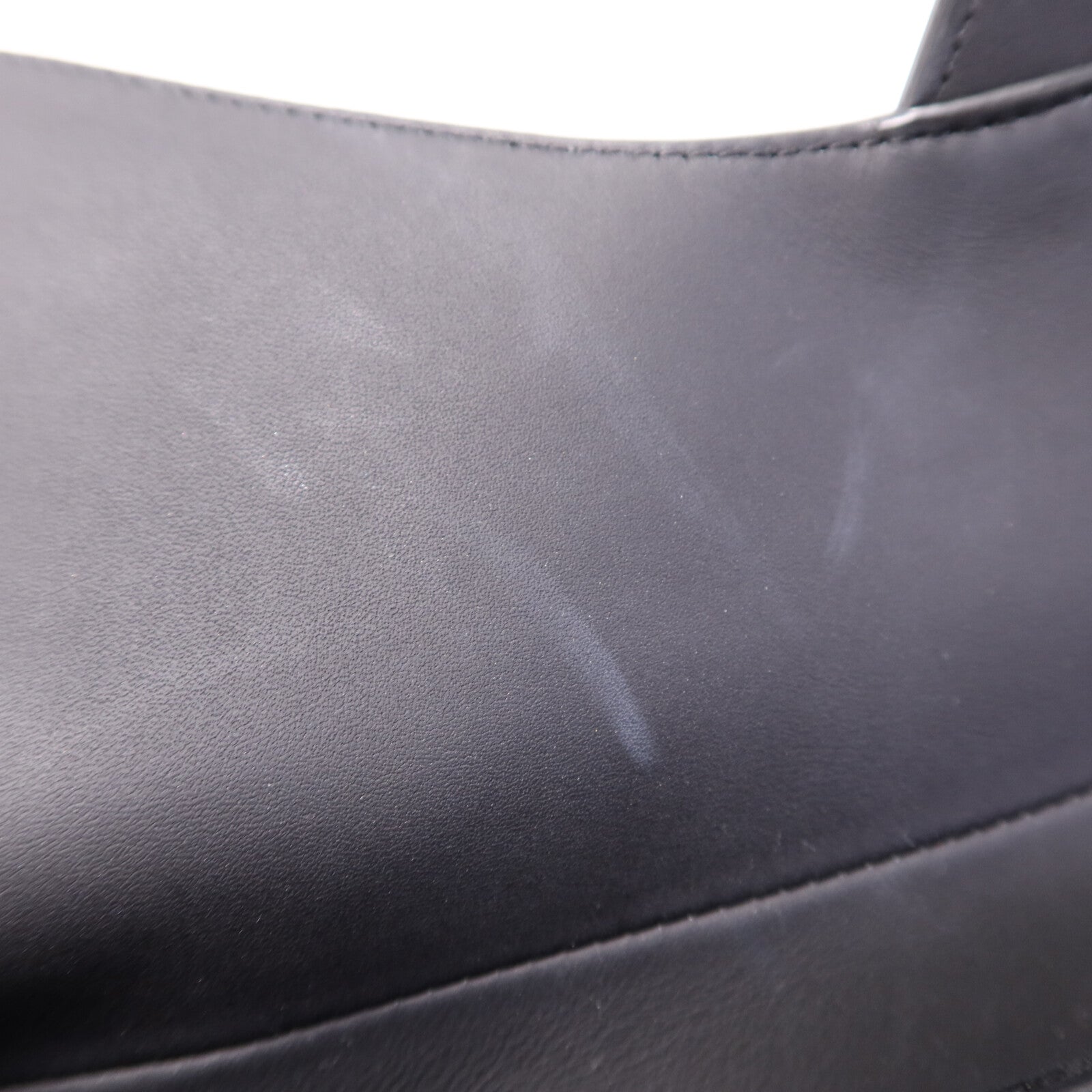 Dior 牛皮皮革Saddle Medium肩背袋