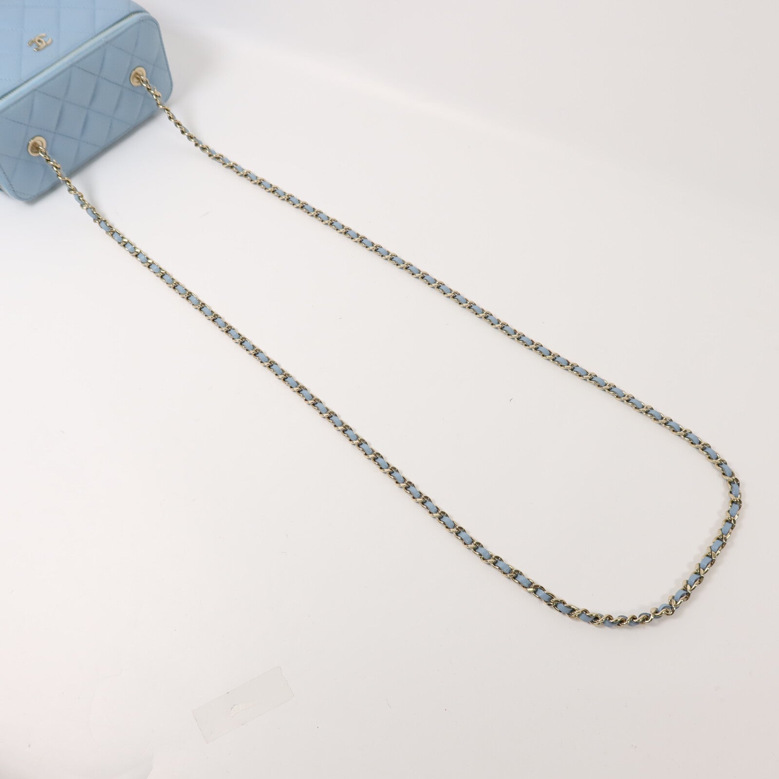 CHANEL 牛皮皮革Vanity Case鏈帶肩背袋
