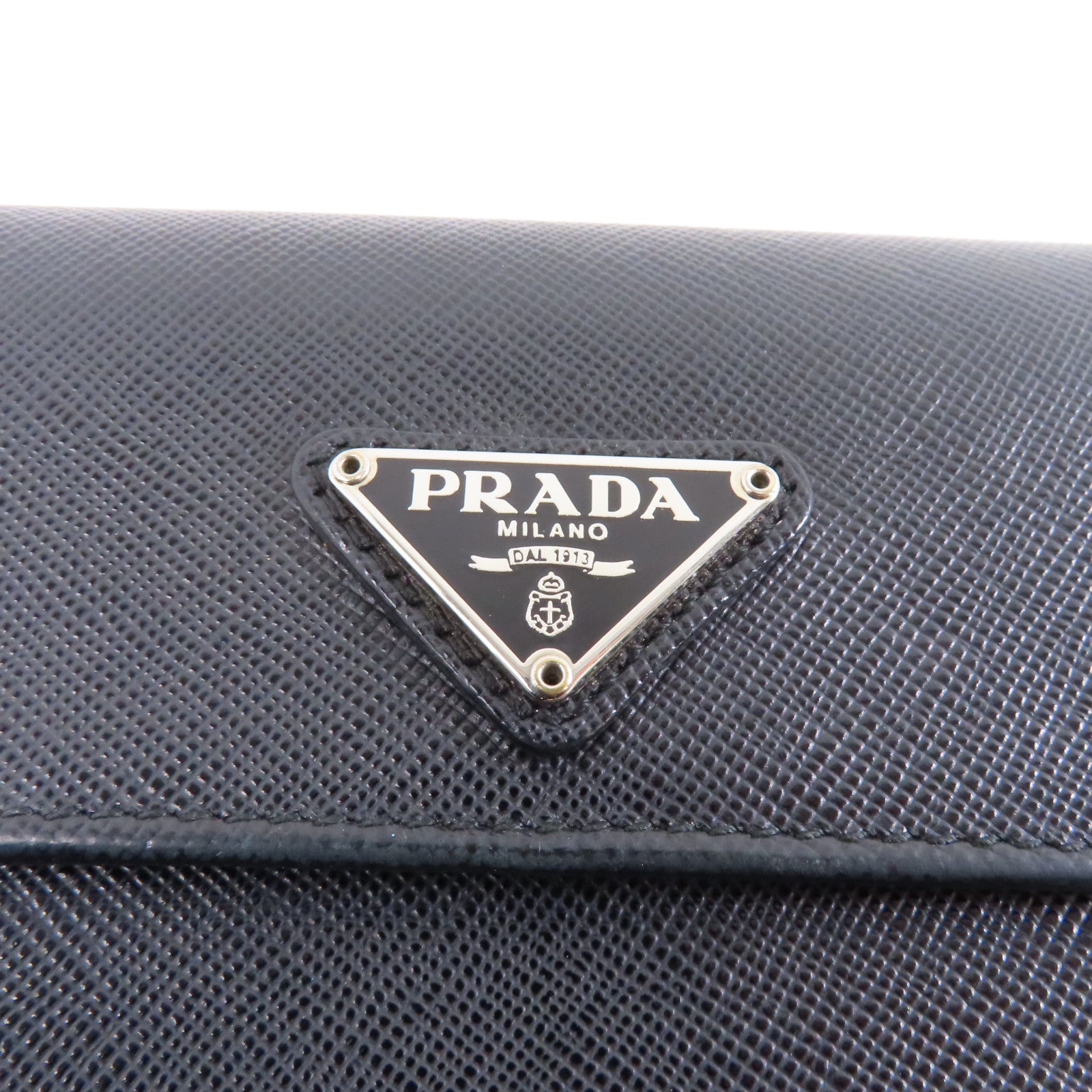 PRADA 牛皮皮革Wallet銀扣錢包黑色
