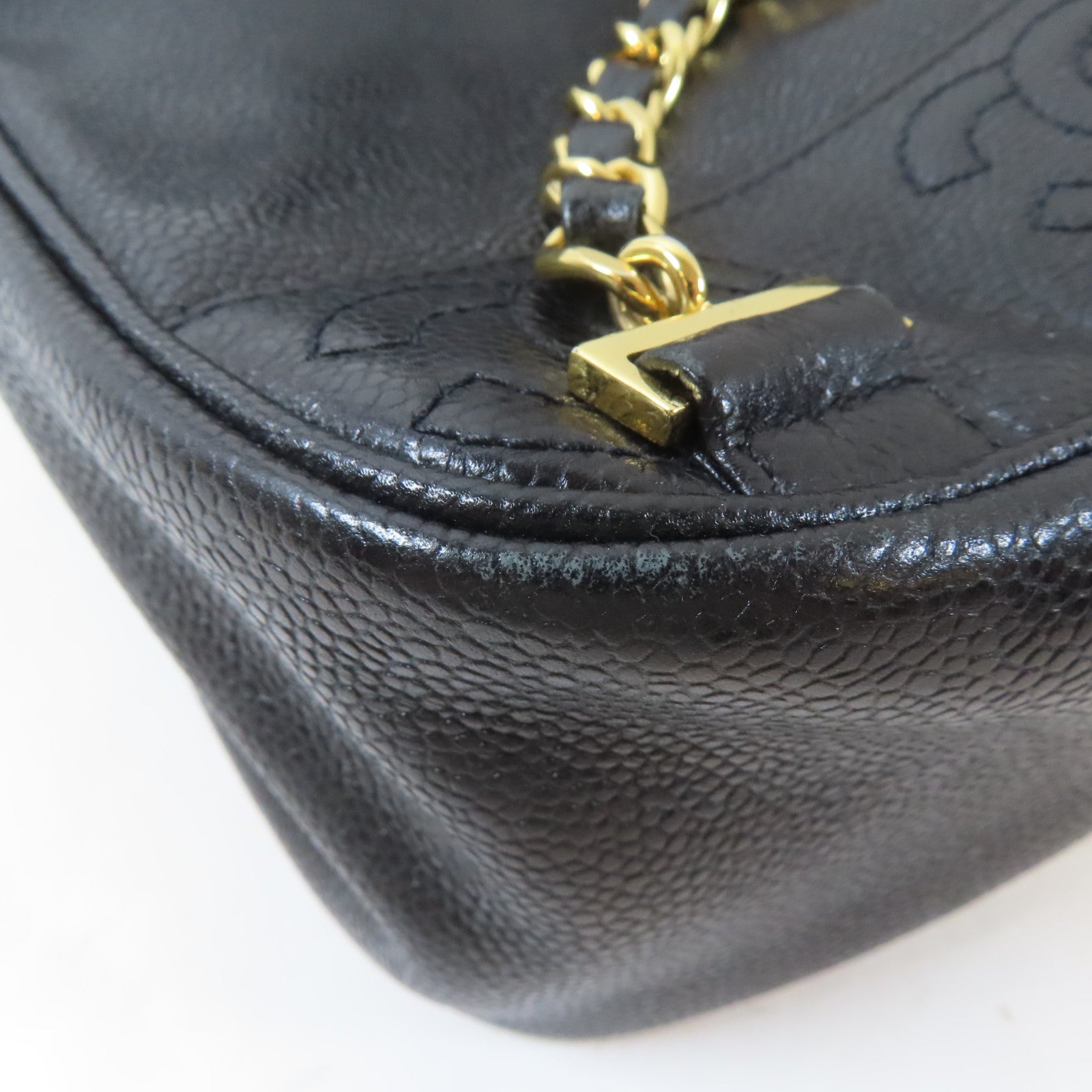 CHANEL Caviar皮革Triple CC Backpack金扣背包黑色