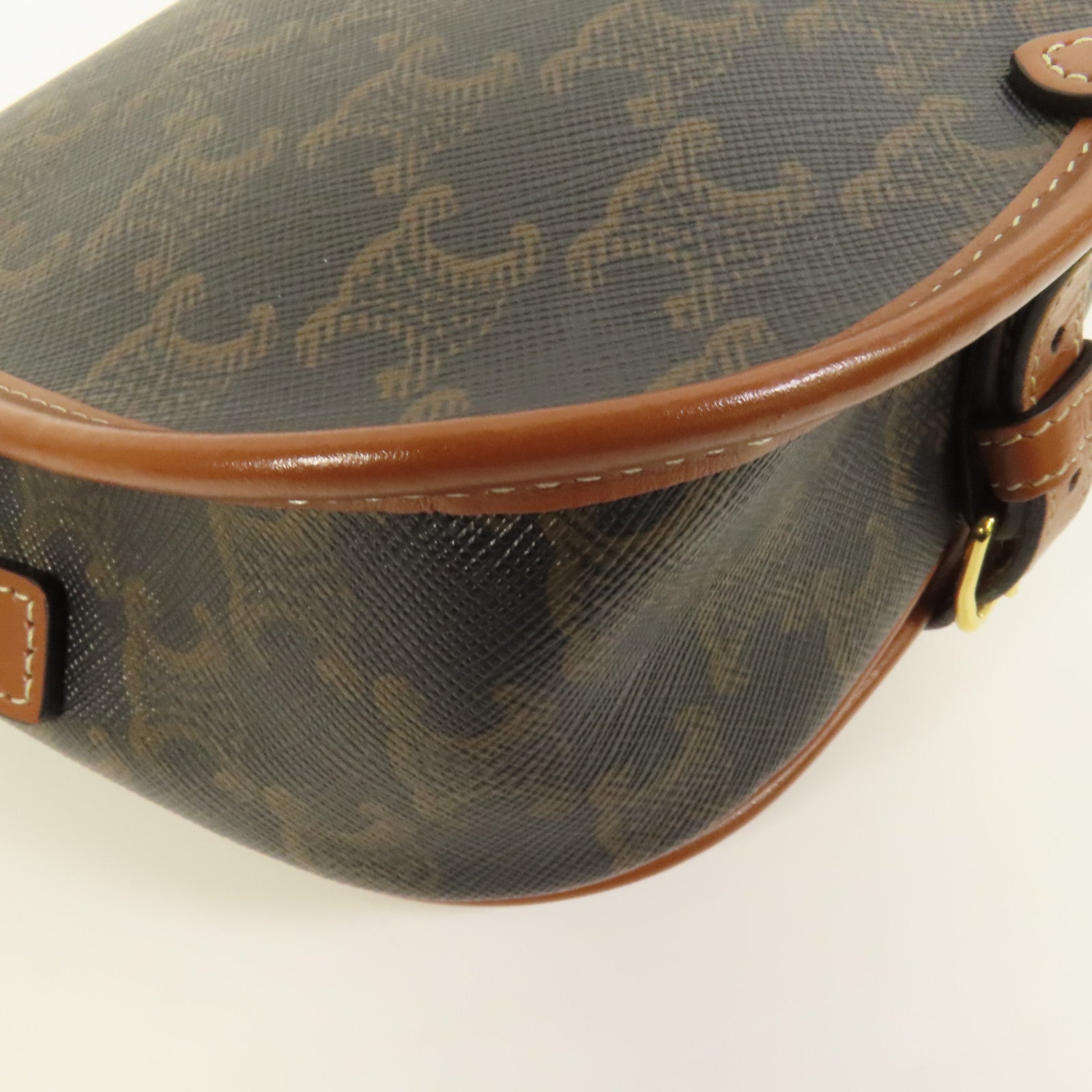 CELINE 塗層帆布Folco金扣肩背袋