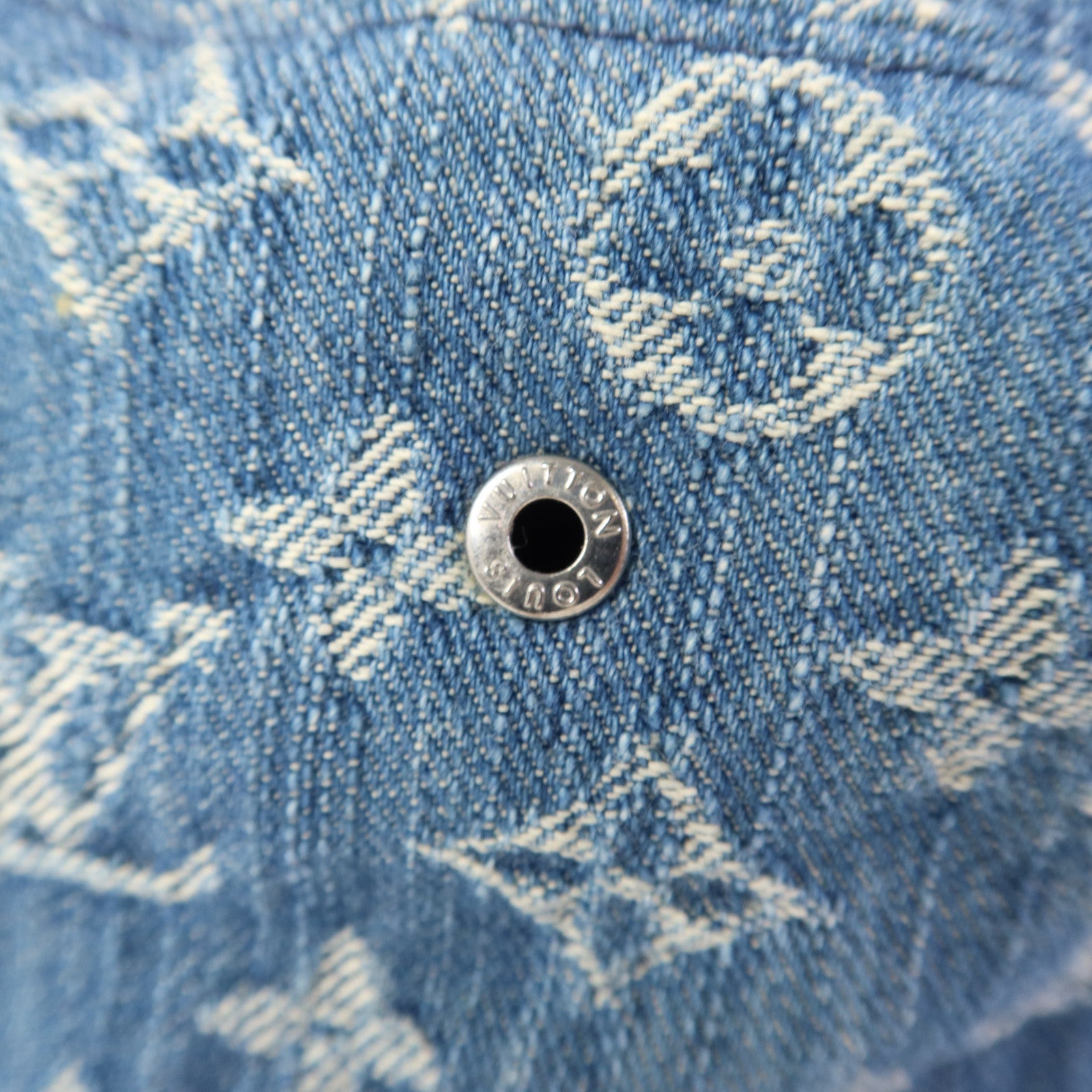 LOUIS VUITTON Monogram Denim Bucket Hat帽子
