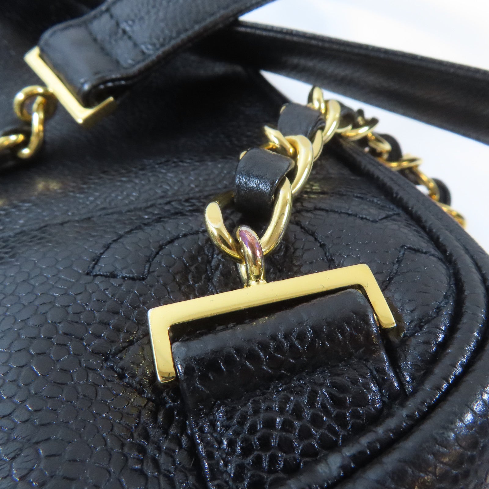 CHANEL Caviar皮革Triple CC Backpack金扣背包黑色