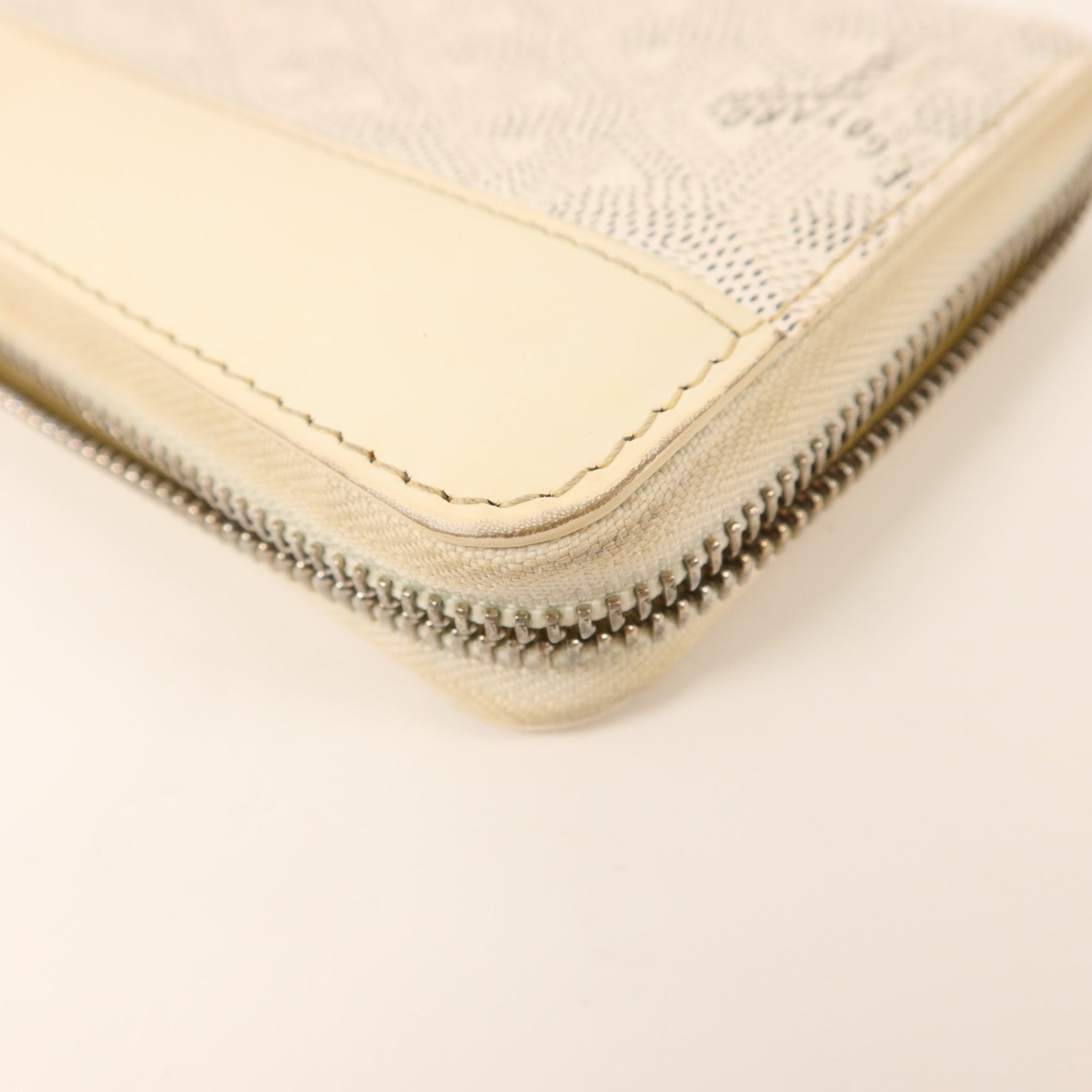 GOYARD 【激減優惠】塗層帆布/牛皮皮革Matignon GM Wallet銀扣拉長鏈錢包