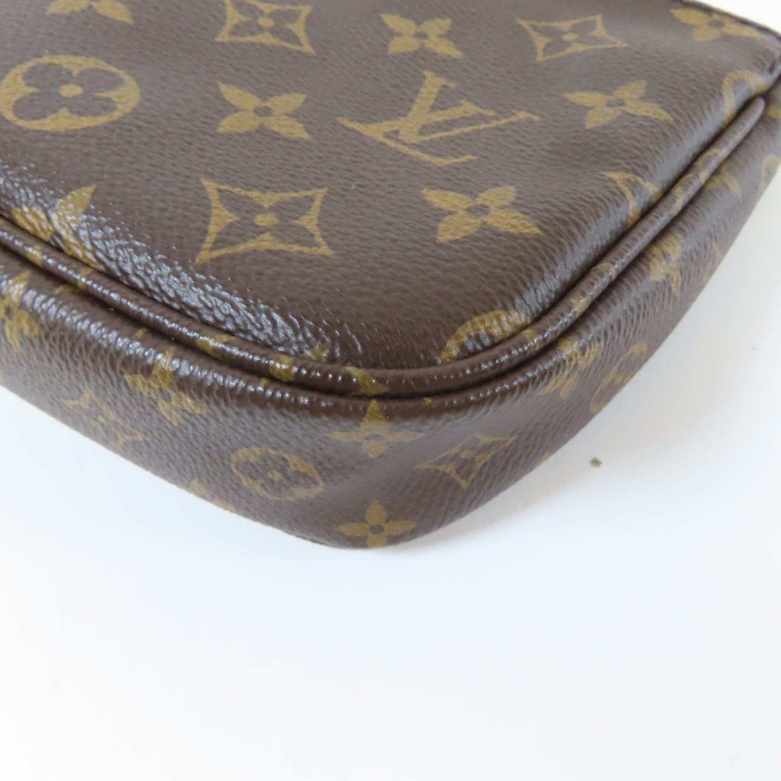 LOUIS VUITTON Monogram Multi Pochette Accessories金扣肩背袋啡色