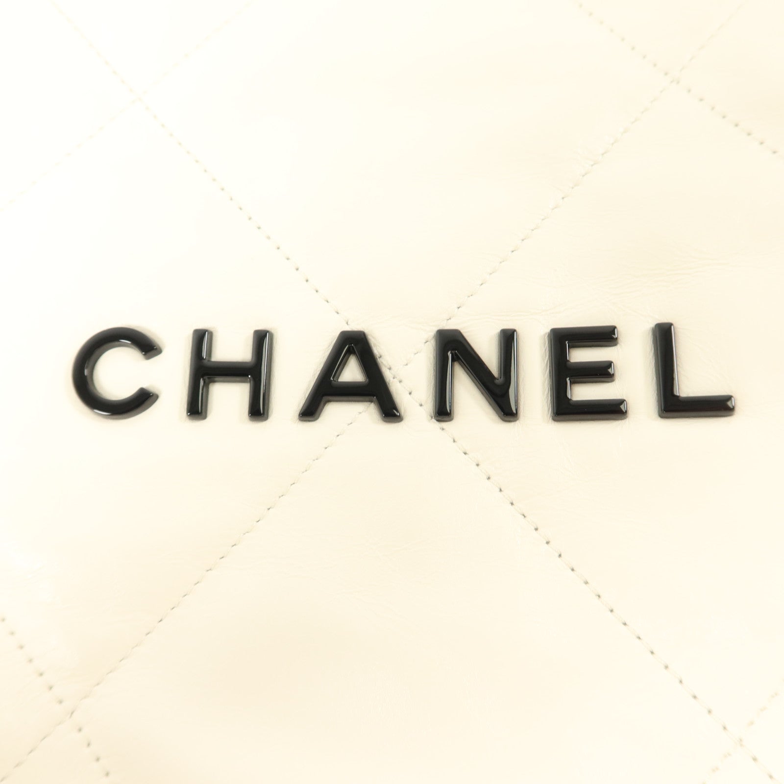CHANEL 牛皮皮革Chanel 22 Backpack背包