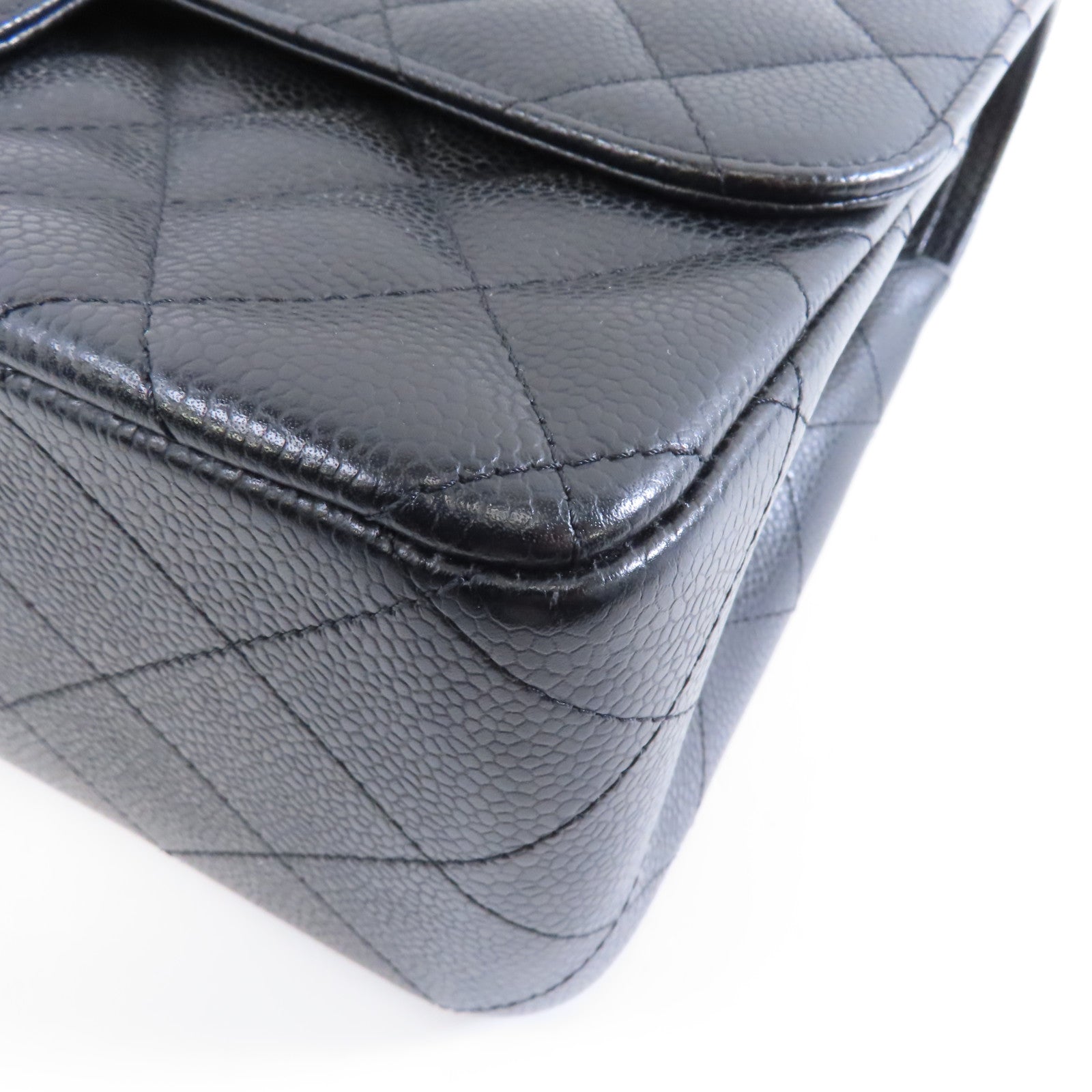 CHANEL 菱格Caviar皮革Classic Jumbo金扣鏈帶肩背袋黑色