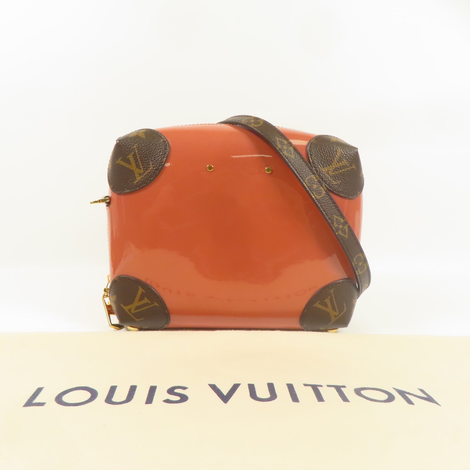 LOUIS VUITTON 漆皮皮革Venice金扣肩背袋