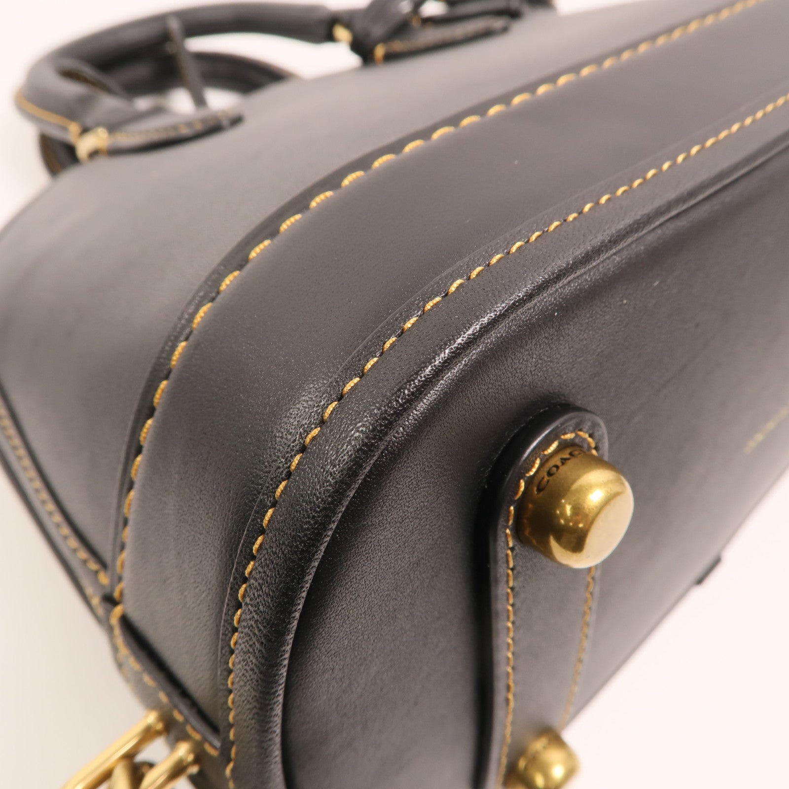 COACH 牛皮皮革Revel Bag金扣手挽肩背兩用袋