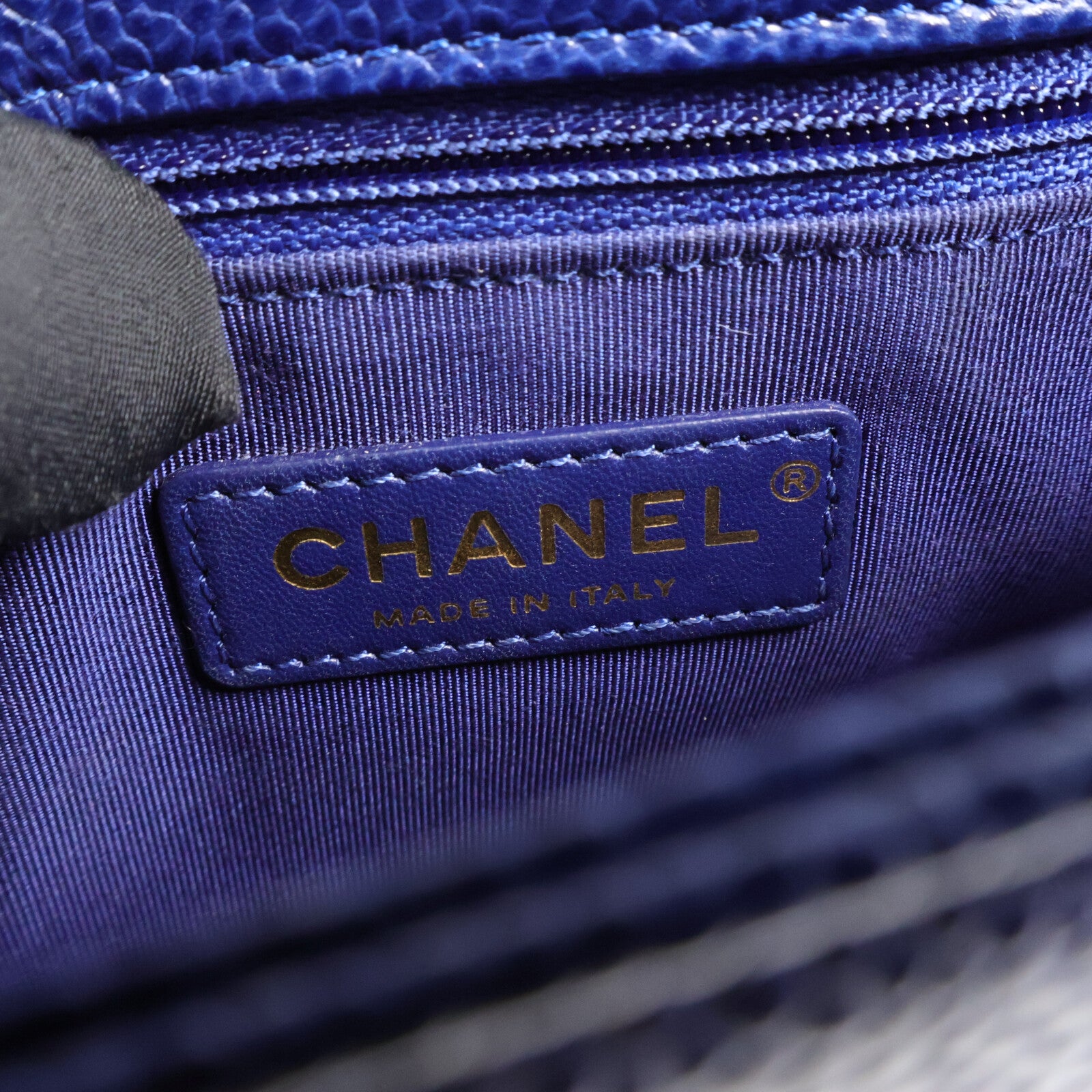 CHANEL 牛皮皮革Mini Carry Around Flap Bag鏈帶手挽肩背兩用袋