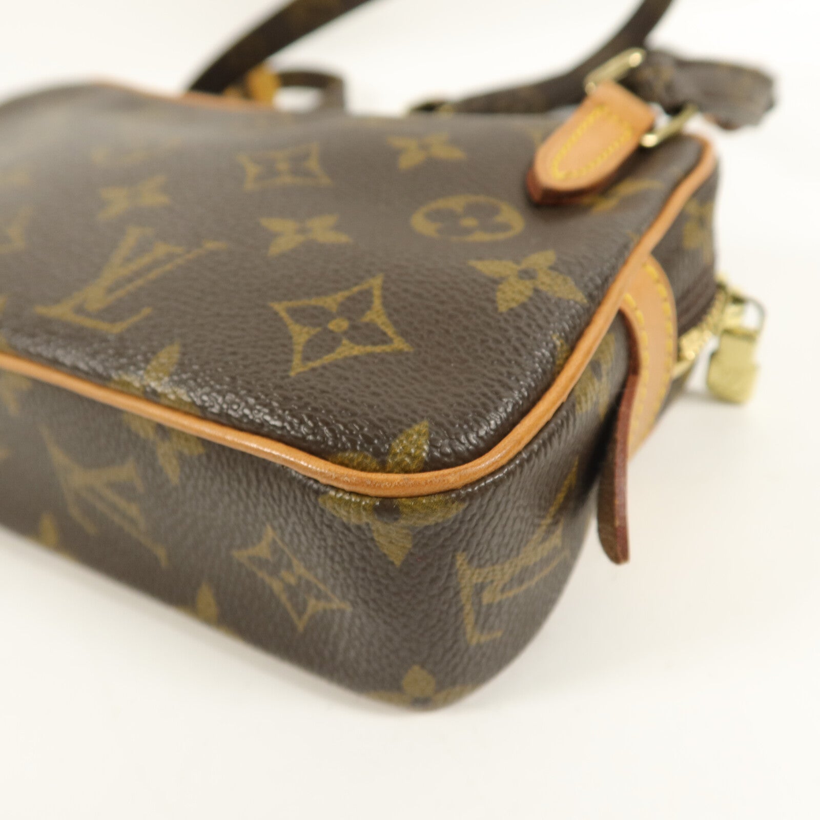 LOUIS VUITTON Monogram Marly Bandouliere肩背袋