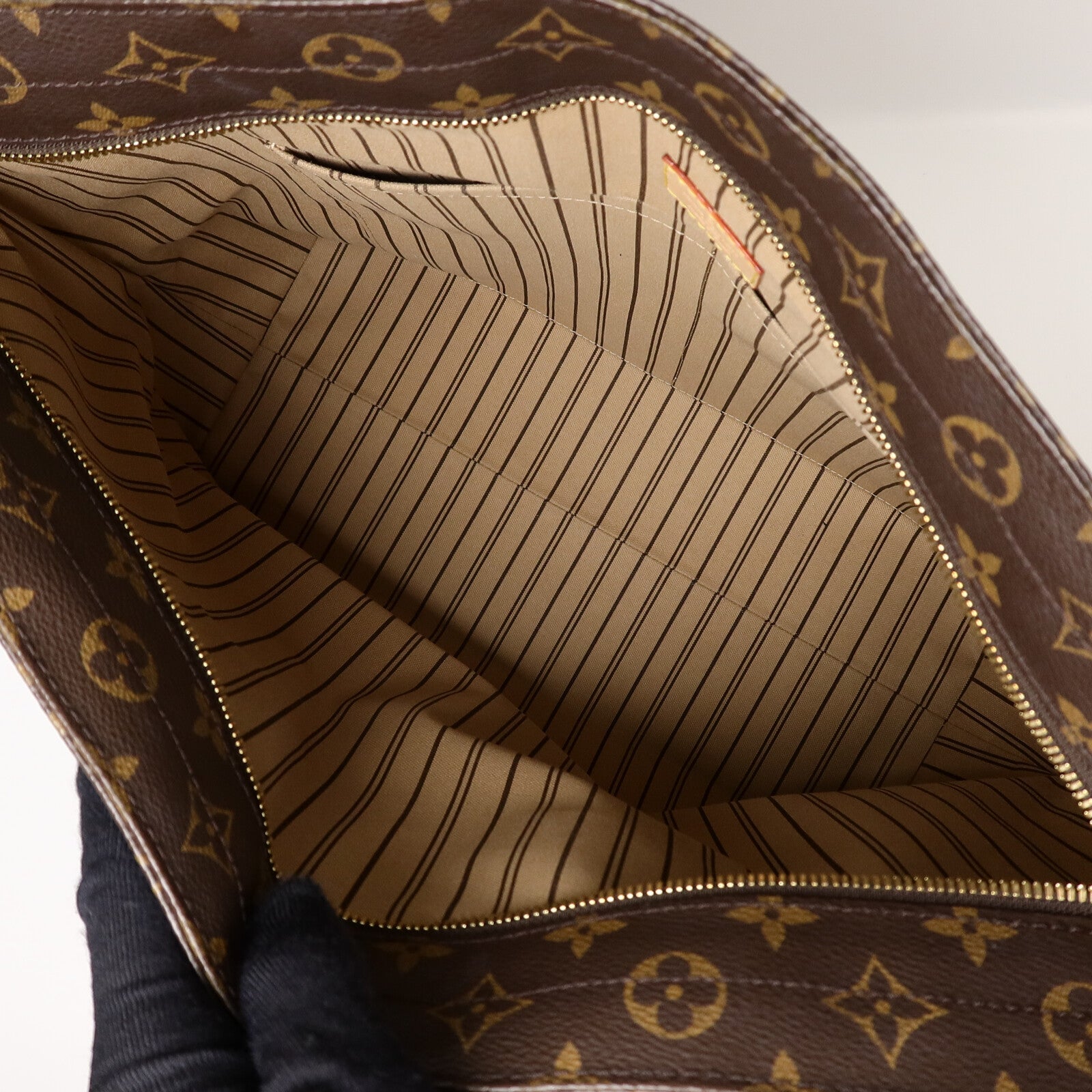 LOUIS VUITTON Monogram Mezzo肩背袋