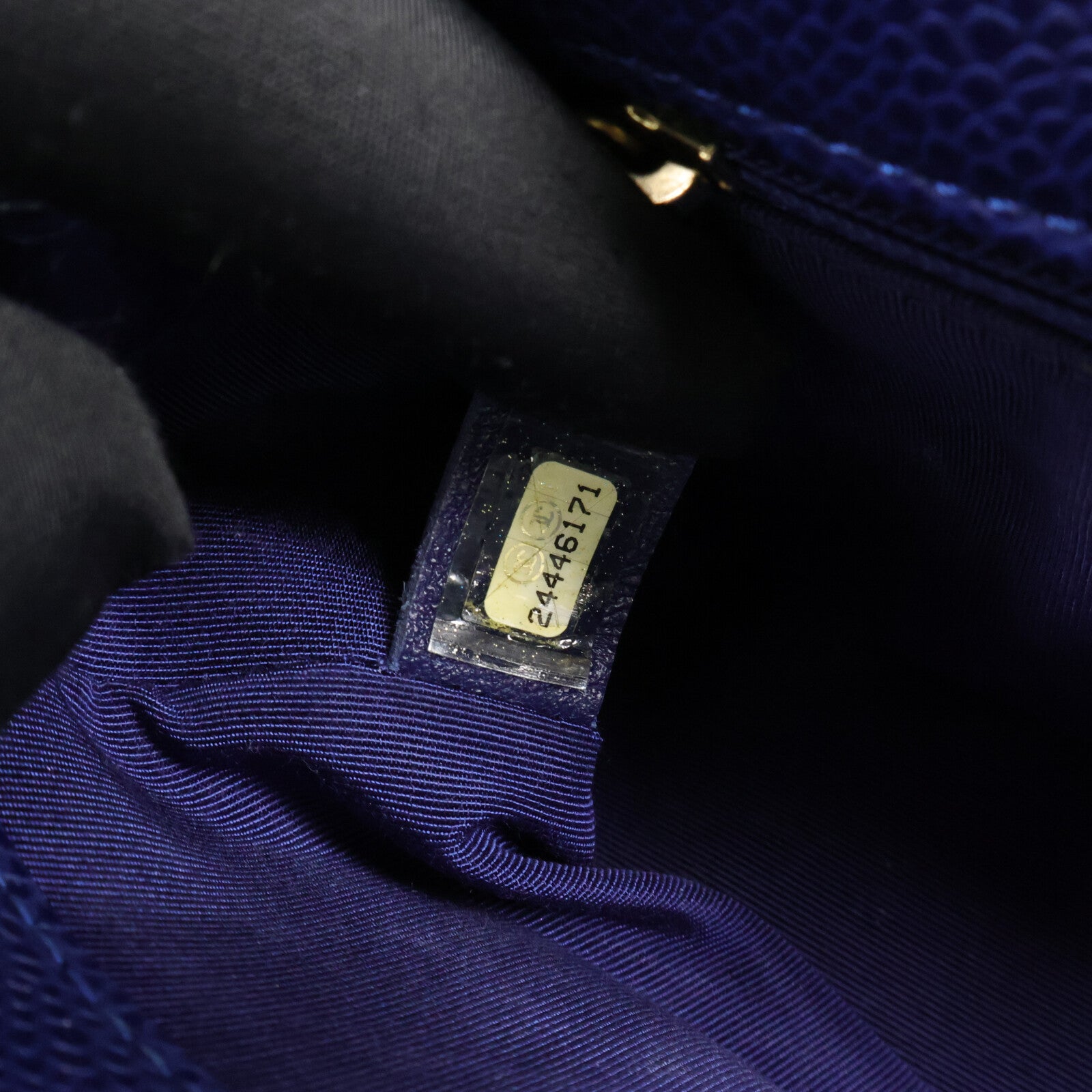 CHANEL 牛皮皮革Mini Carry Around Flap Bag鏈帶手挽肩背兩用袋