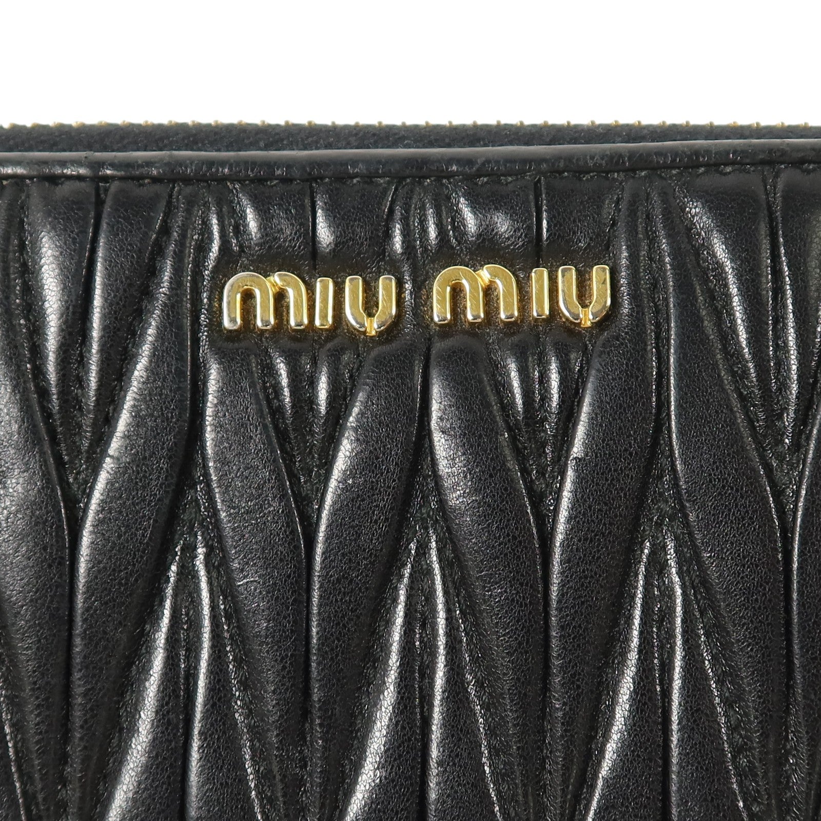 Miu Miu 羊皮皮革Zipper Long Wallet金扣長錢包