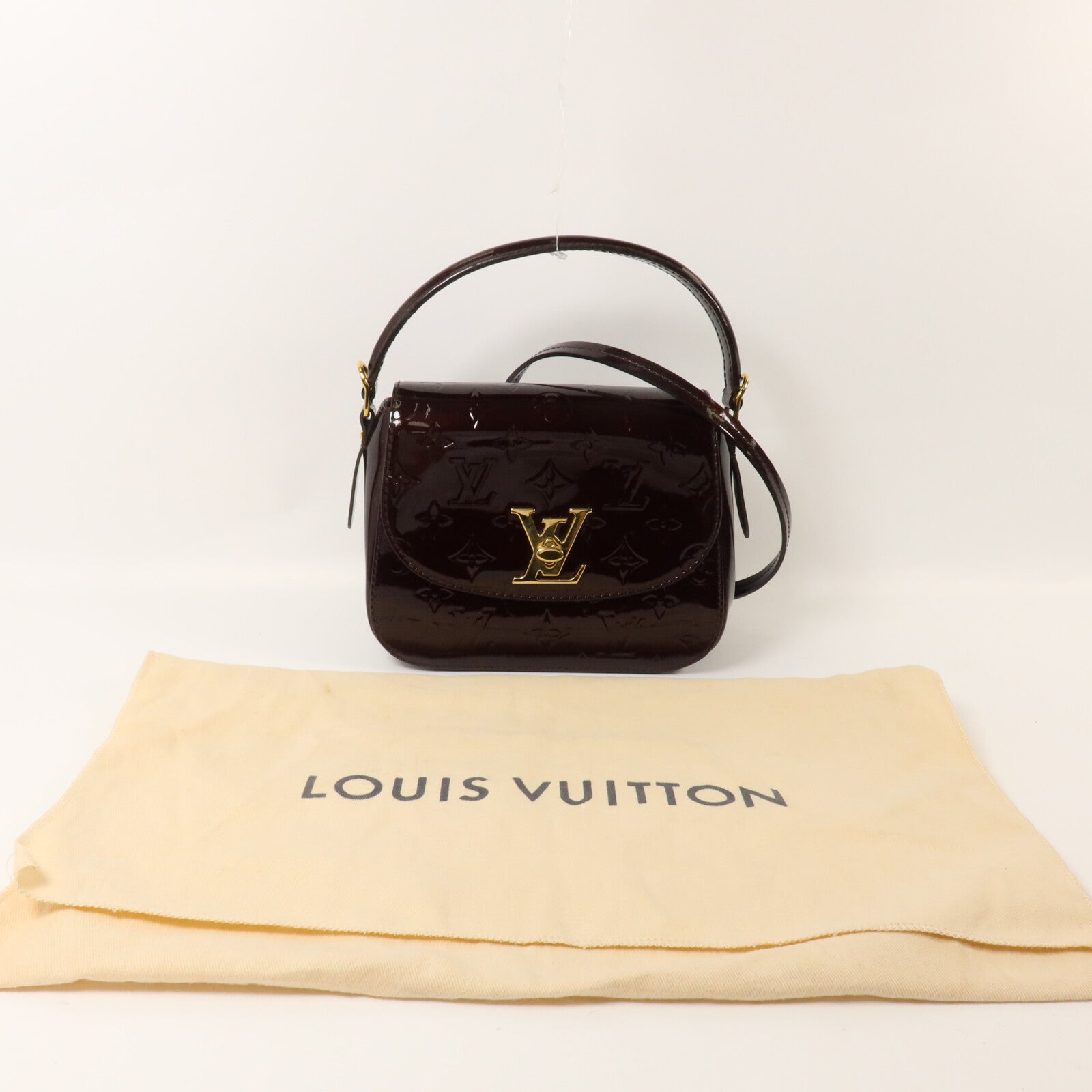 LOUIS VUITTON Monogram Vernis Pasadena Amavante