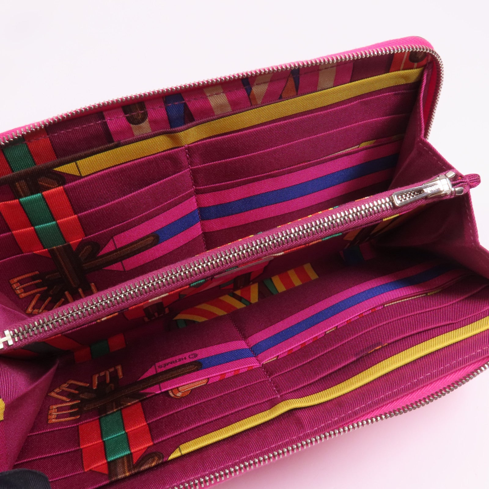 HERMES Epsom皮革Silk In Classic銀扣長錢包Rose Tyrien