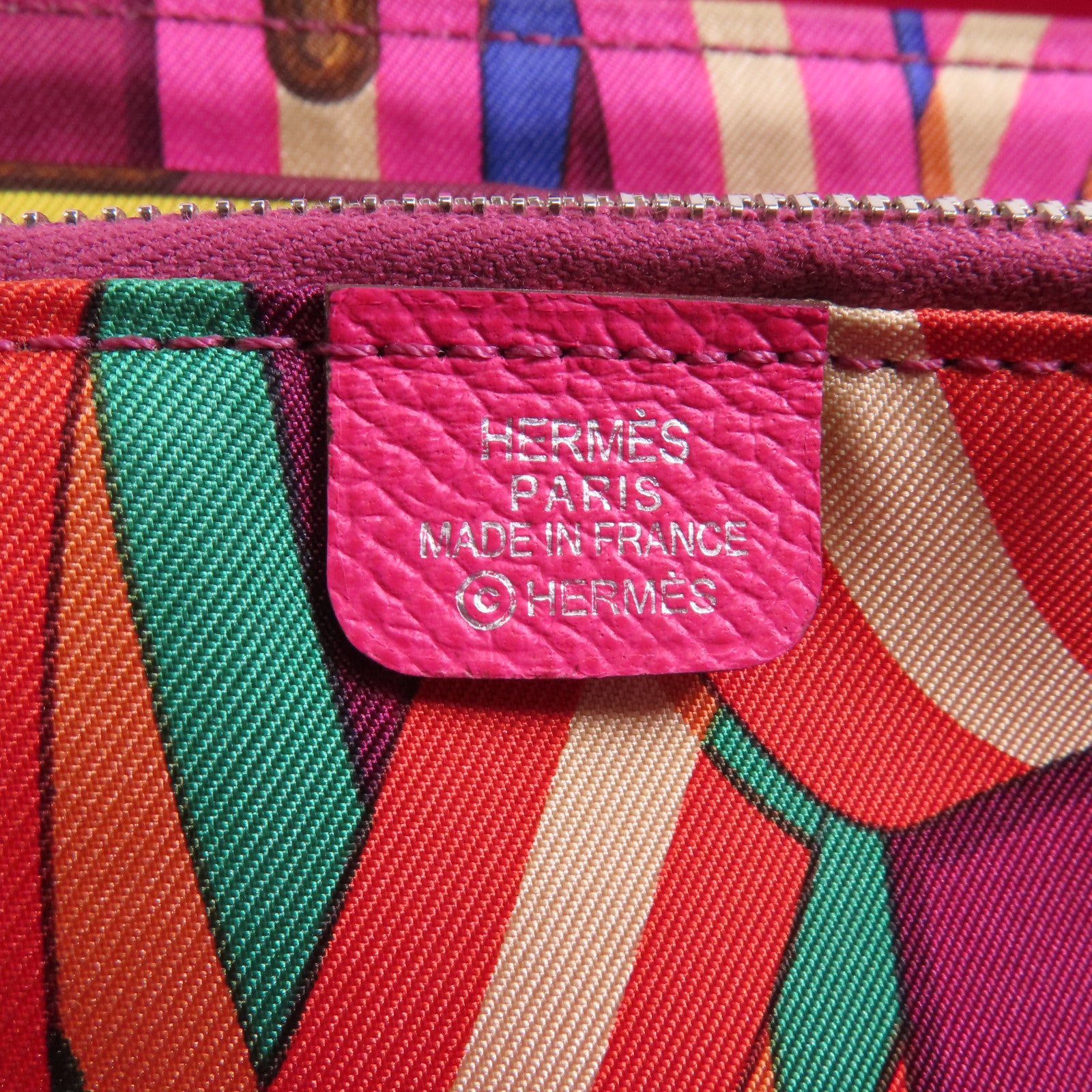 HERMES Epsom皮革Silk In Classic銀扣長錢包Rose Tyrien