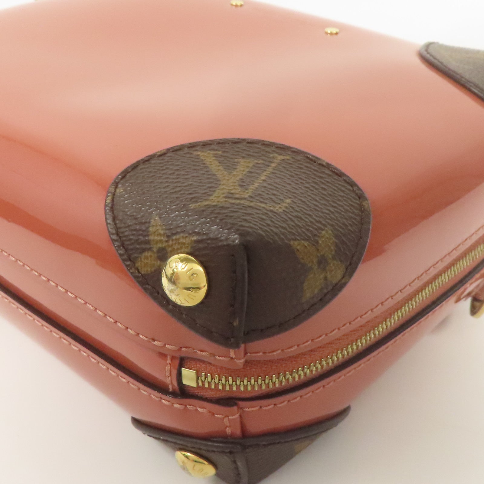 LOUIS VUITTON 漆皮皮革Venice金扣肩背袋