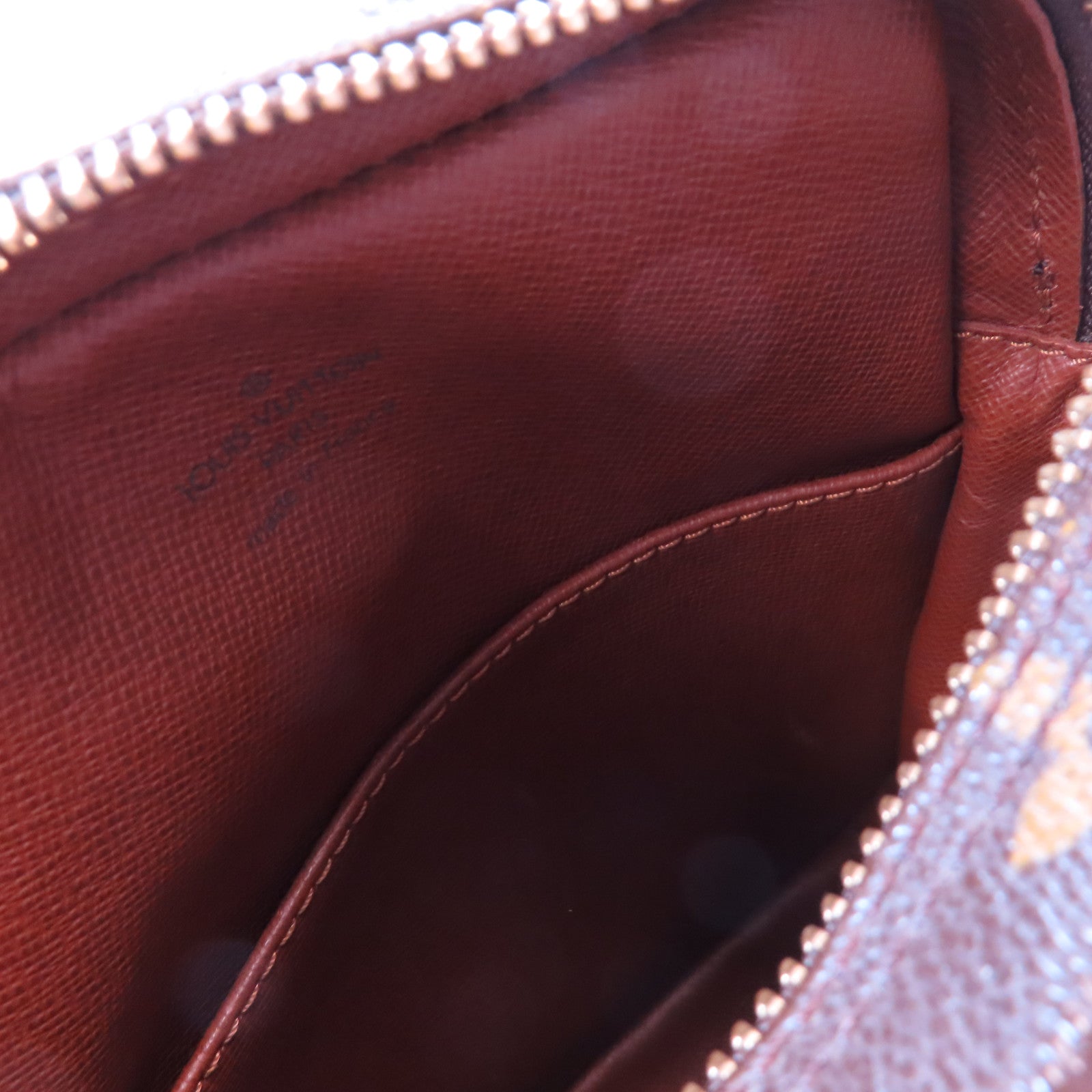 LOUIS VUITTON Monogram Danube金扣肩背袋啡色