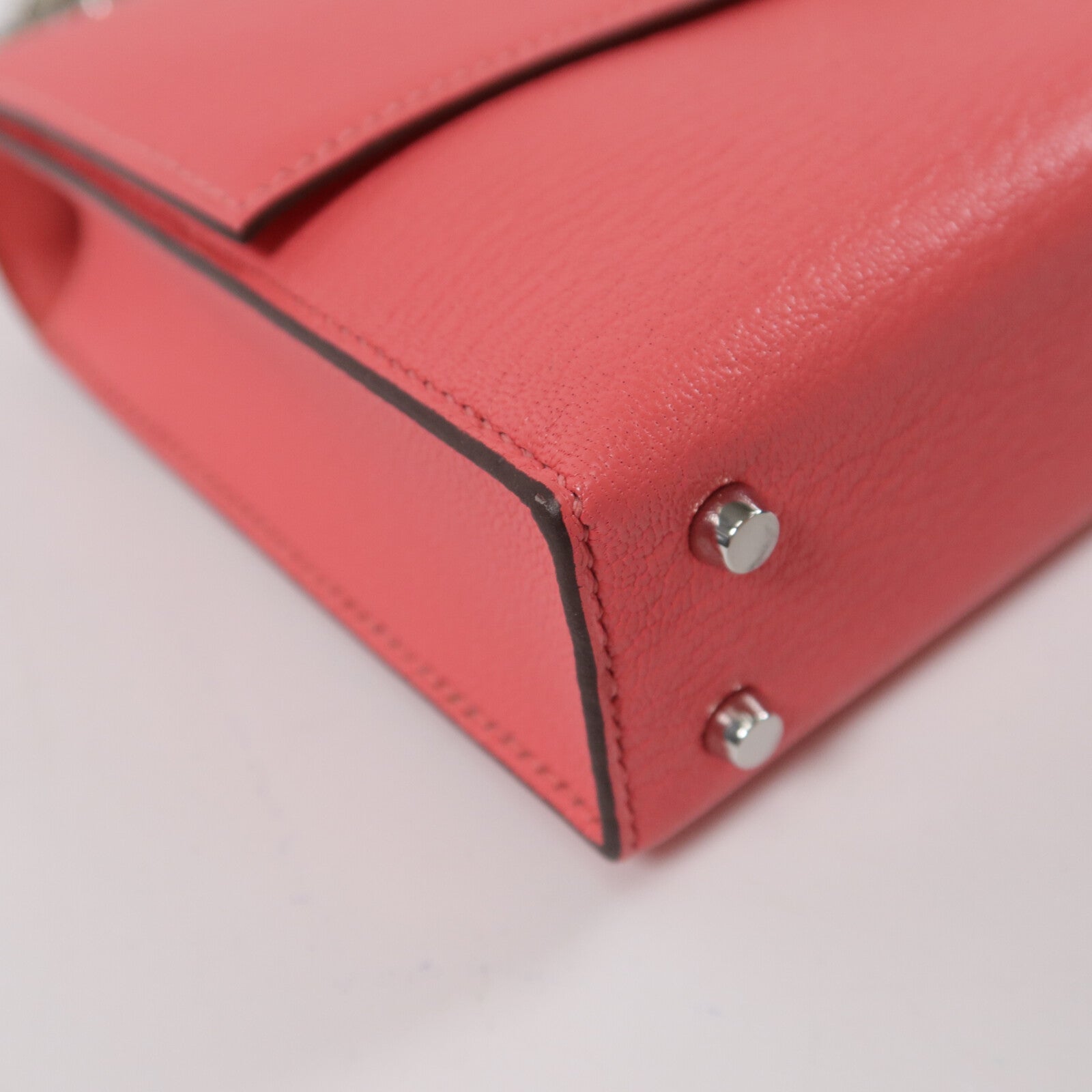 HERMES Chevre皮革Verrou Mini鏈帶肩背袋Rose Azalee