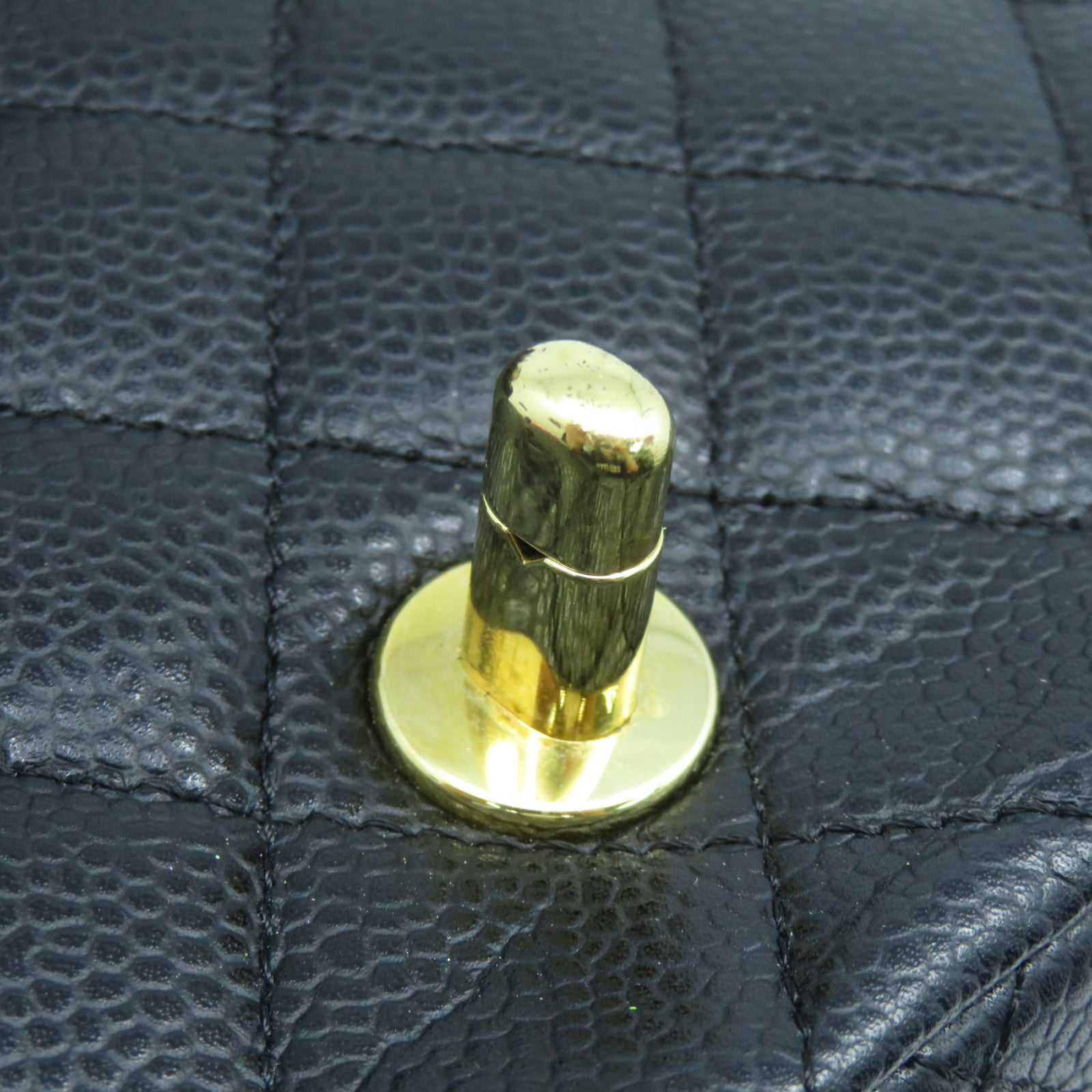 CHANEL 菱格牛皮皮革Chain Shoulder Bag金扣鏈帶肩背袋黑色