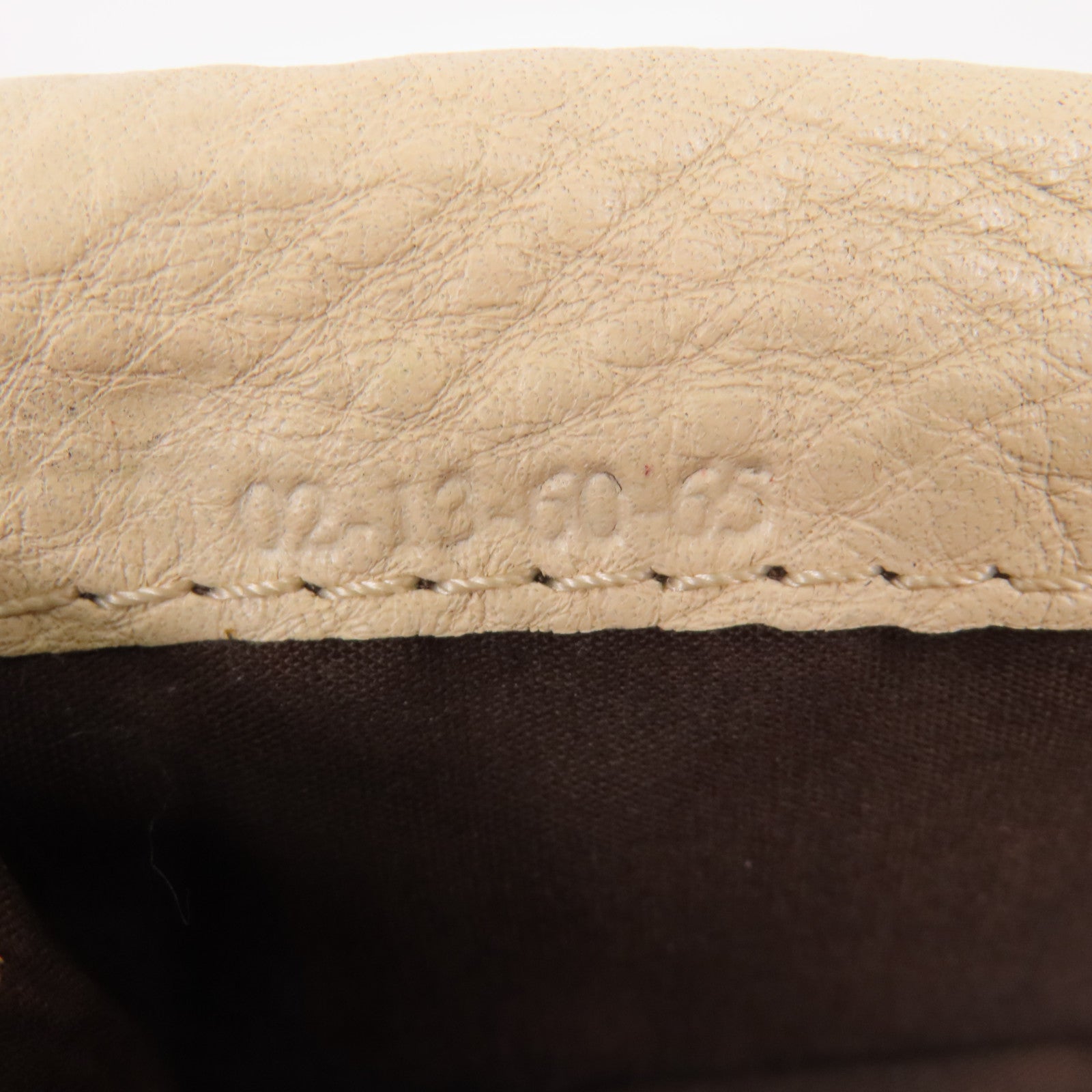 Chloe 牛皮皮革Wallet金扣錢包