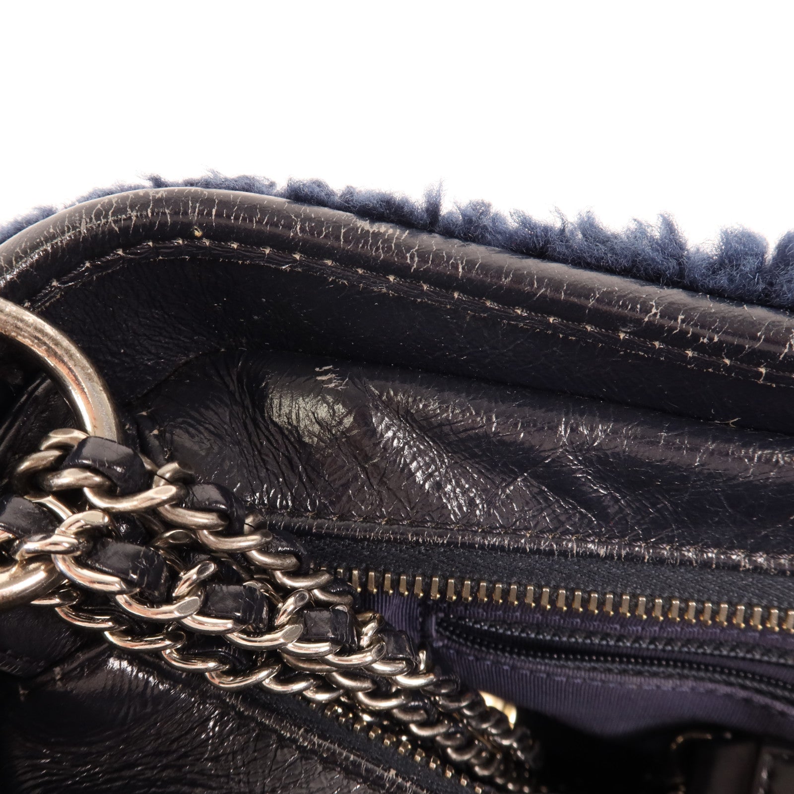 CHANEL 牛皮皮革/羊毛Gabrielle Medium鏈帶肩背袋