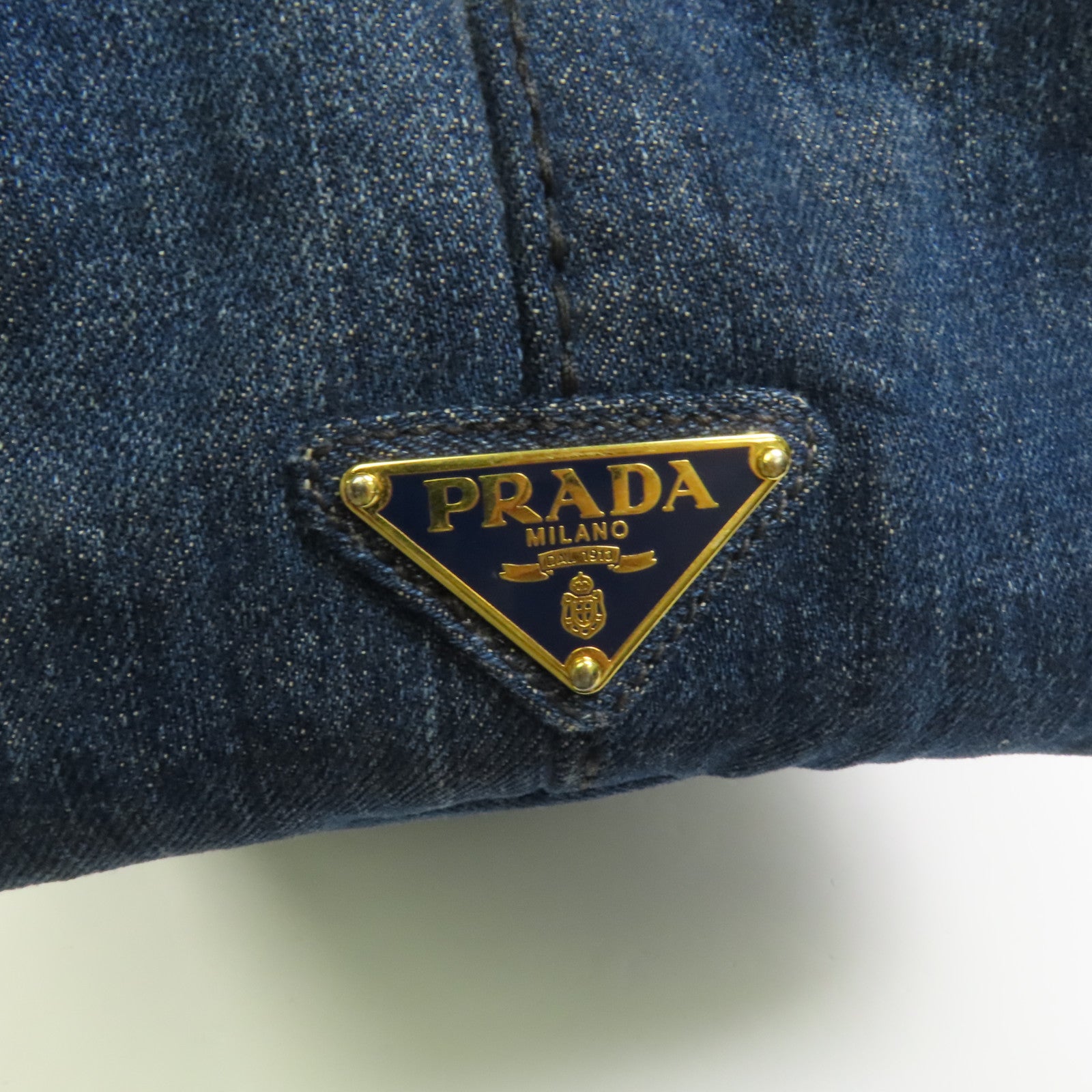 PRADA Denim Canapa Tote L金扣手挽袋