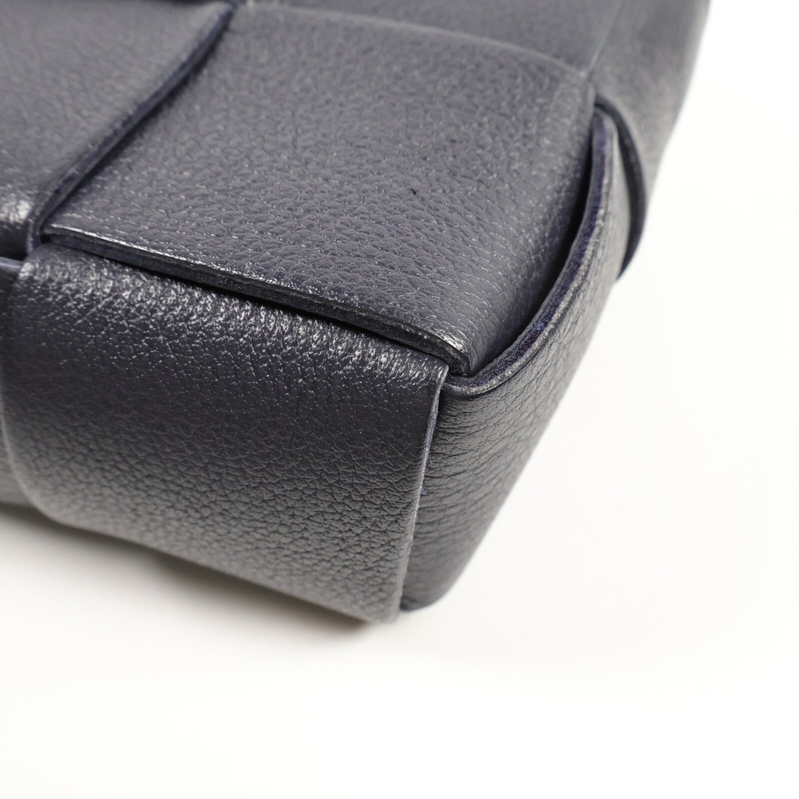 BOTTEGA VENETA 羊皮皮革Mini Cassette肩背袋