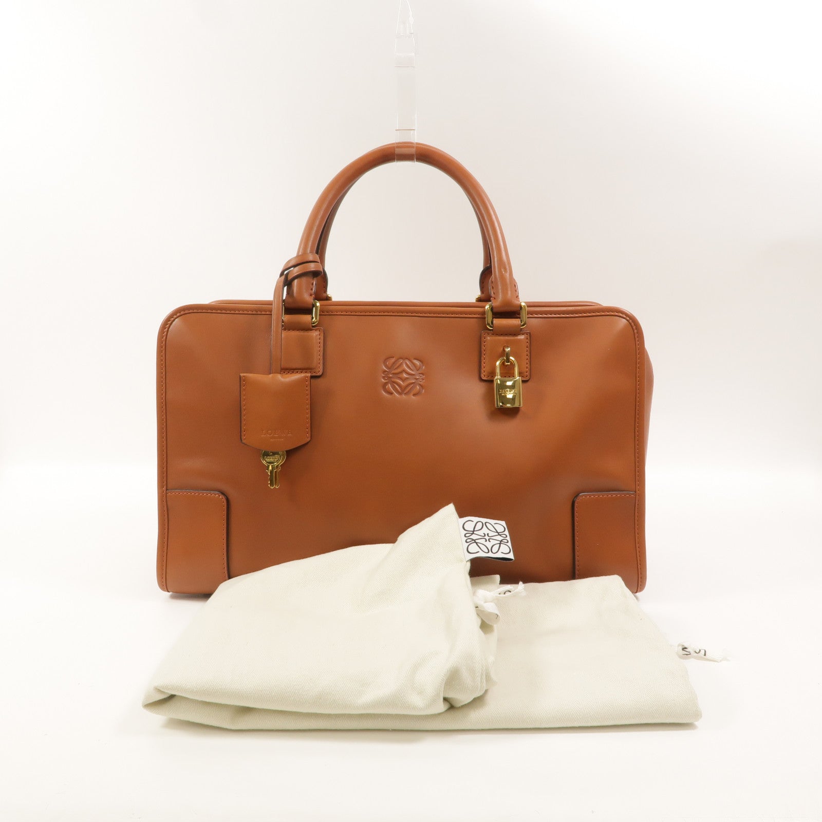 LOEWE 牛皮皮革Amazona 36手挽袋