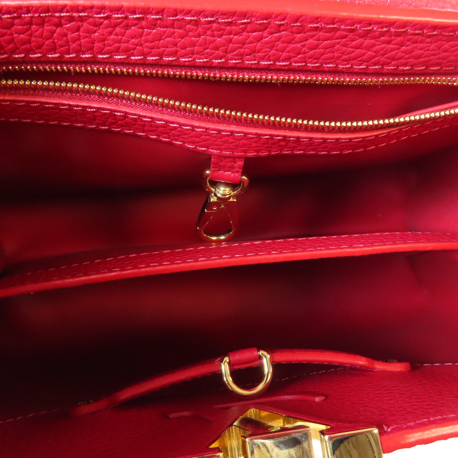 LOUIS VUITTON 【激減優惠】Taurillon Capucines MM金扣手挽肩背兩用袋紅色