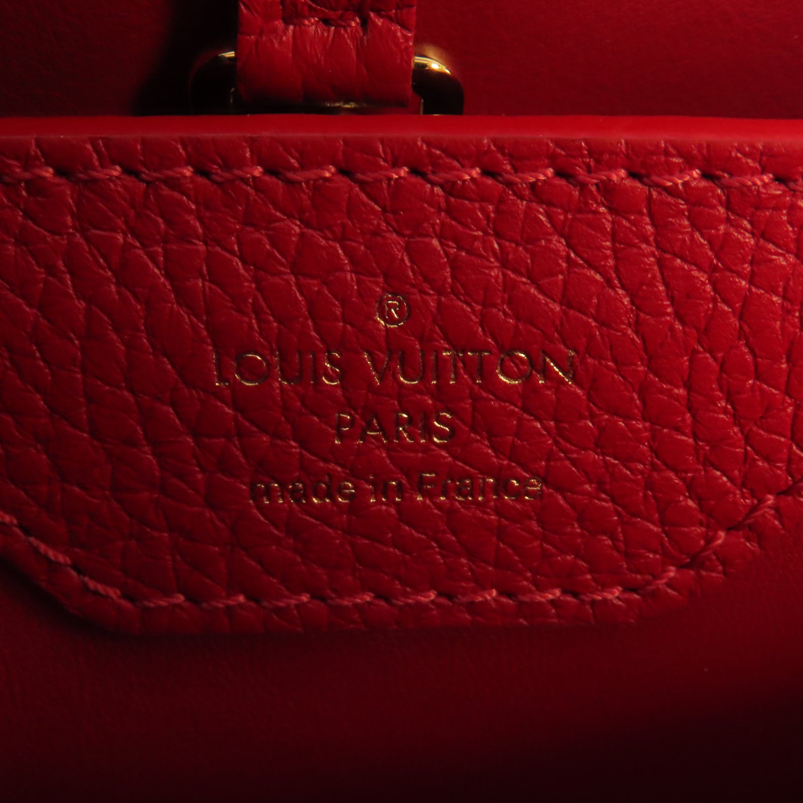 LOUIS VUITTON 【激減優惠】Taurillon Capucines MM金扣手挽肩背兩用袋紅色